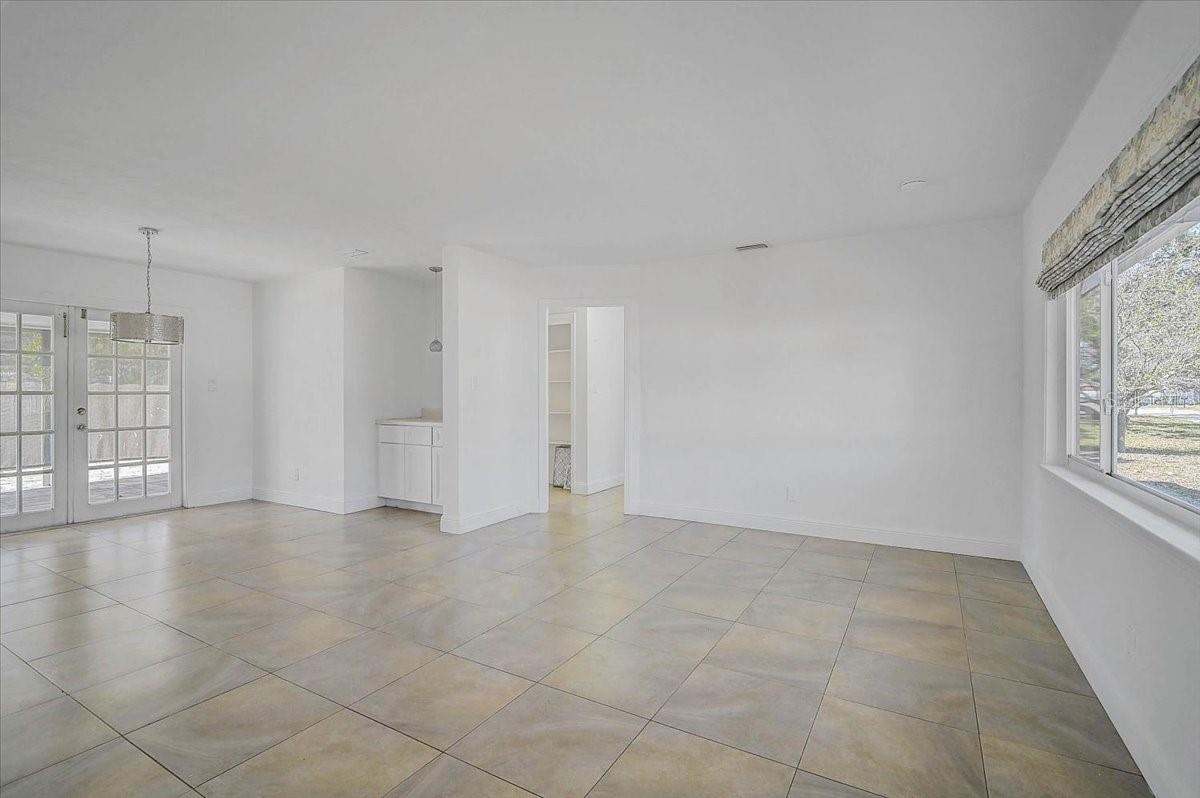 2866 LOUISE ST, SARASOTA, FL, 34237