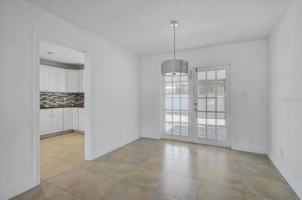 2866 LOUISE ST, SARASOTA, FL, 34237