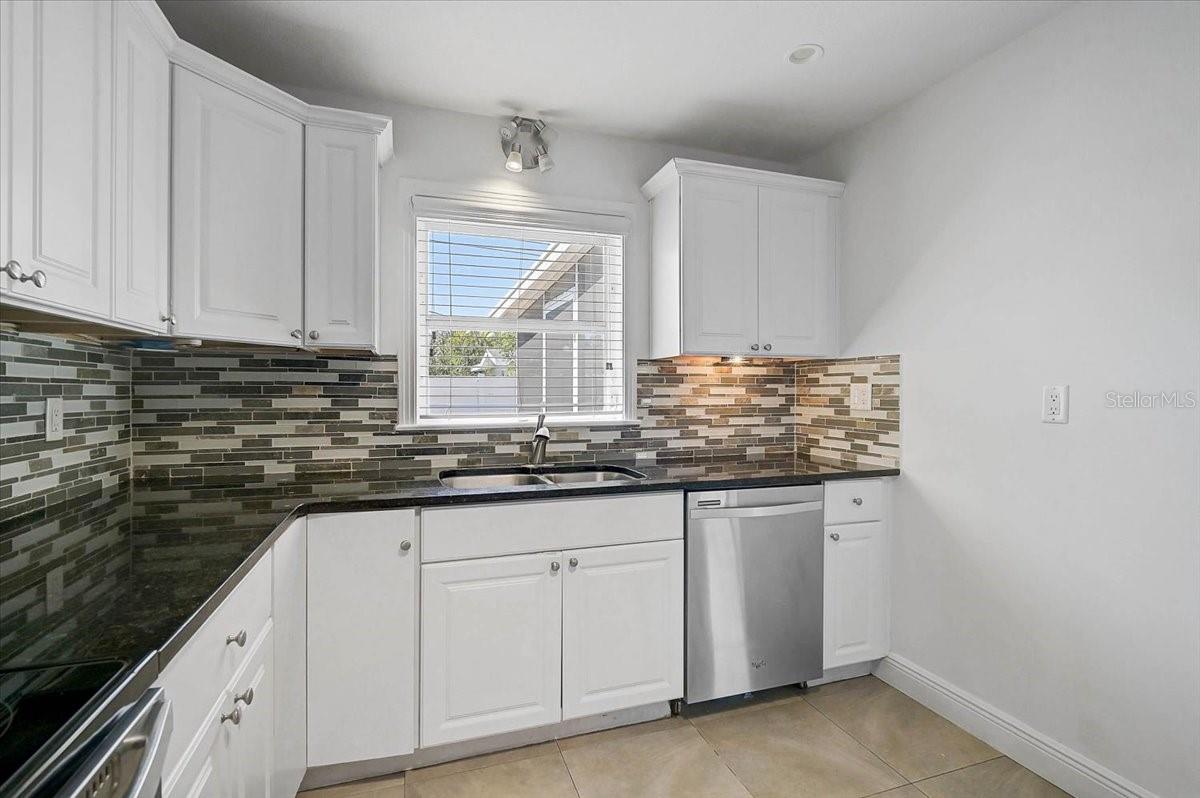 2866 LOUISE ST, SARASOTA, FL, 34237