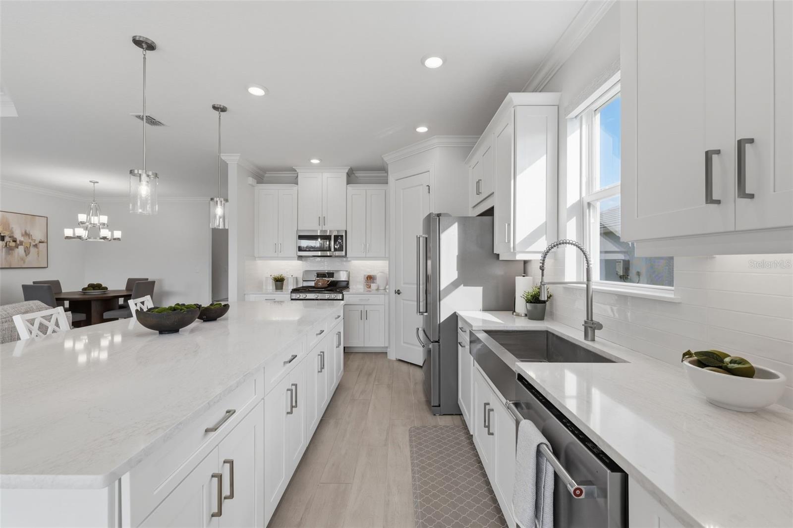 4533 ISONZO WAY, WESLEY CHAPEL, FL, 33543