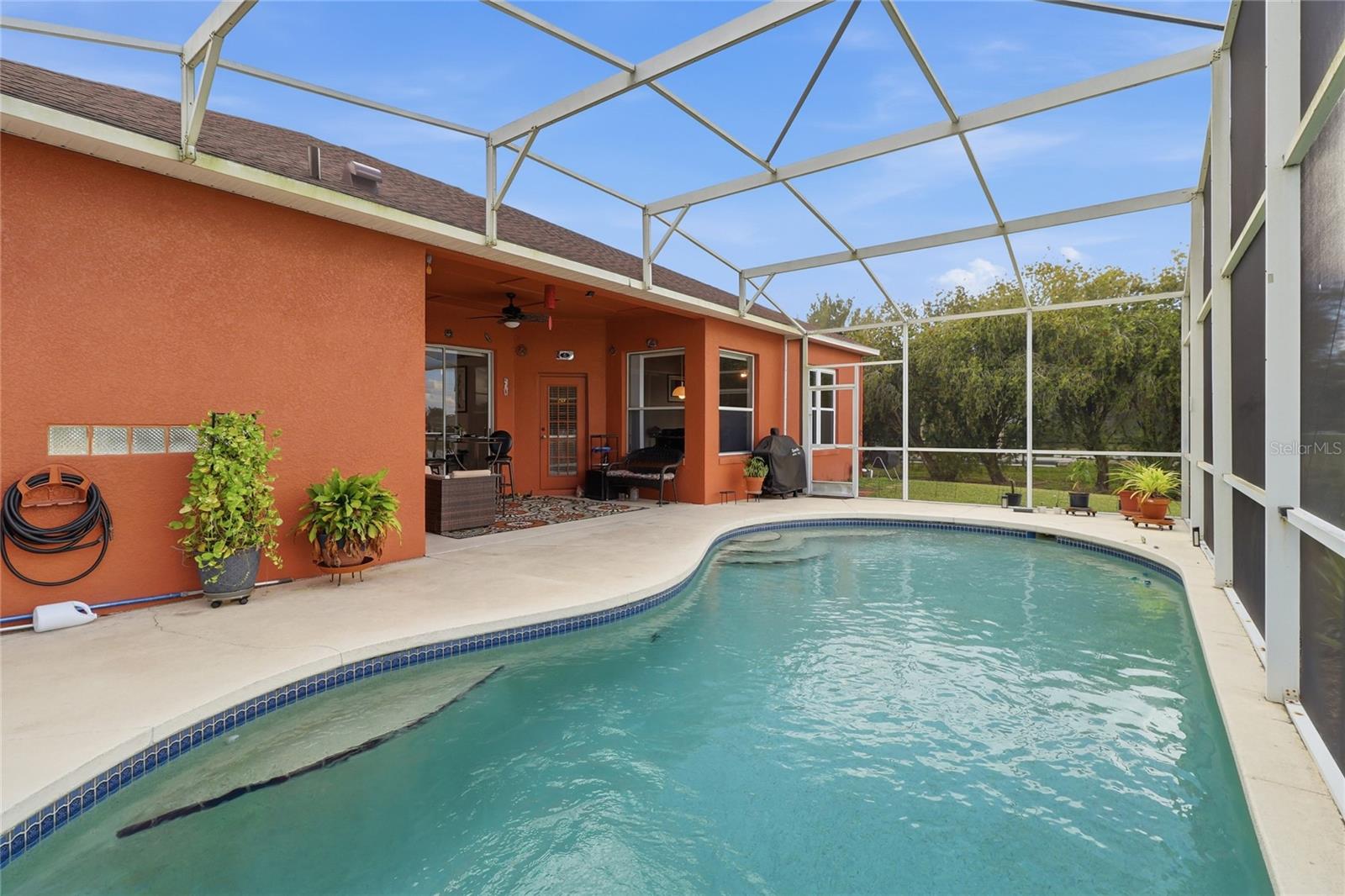 204 GOLF COURSE PKWY, DAVENPORT, FL, 33837