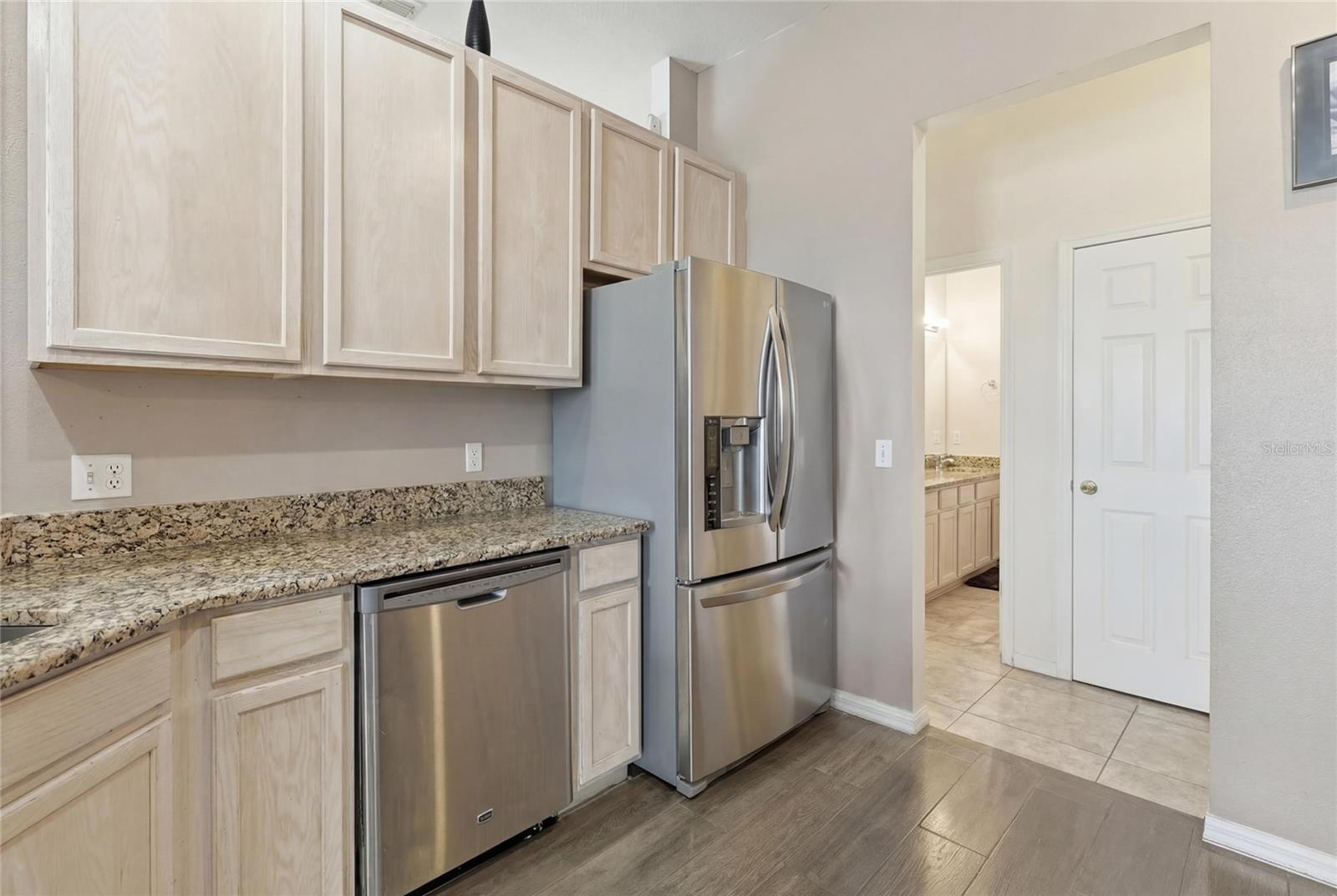 204 GOLF COURSE PKWY, DAVENPORT, FL, 33837