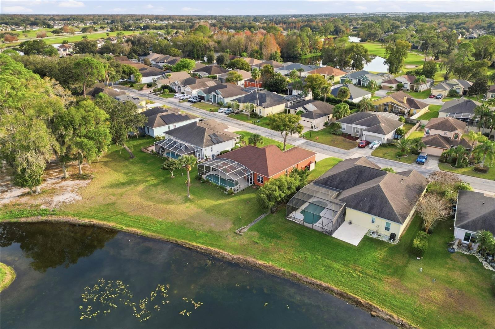 204 GOLF COURSE PKWY, DAVENPORT, FL, 33837