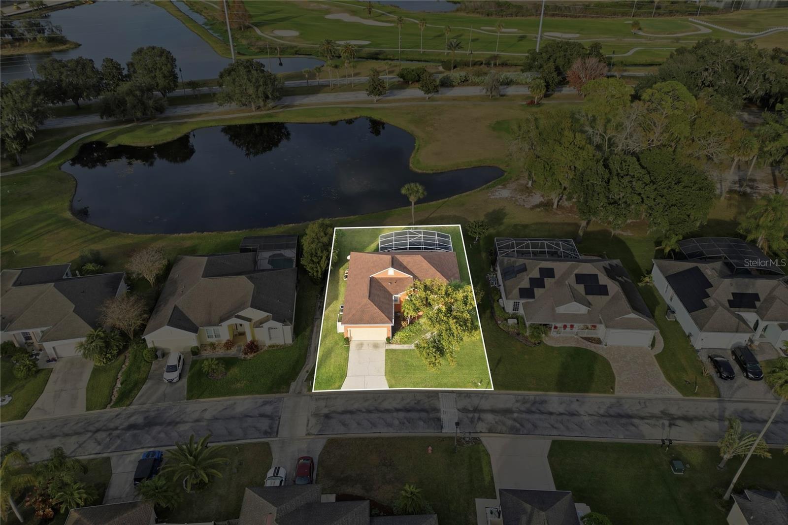 204 GOLF COURSE PKWY, DAVENPORT, FL, 33837