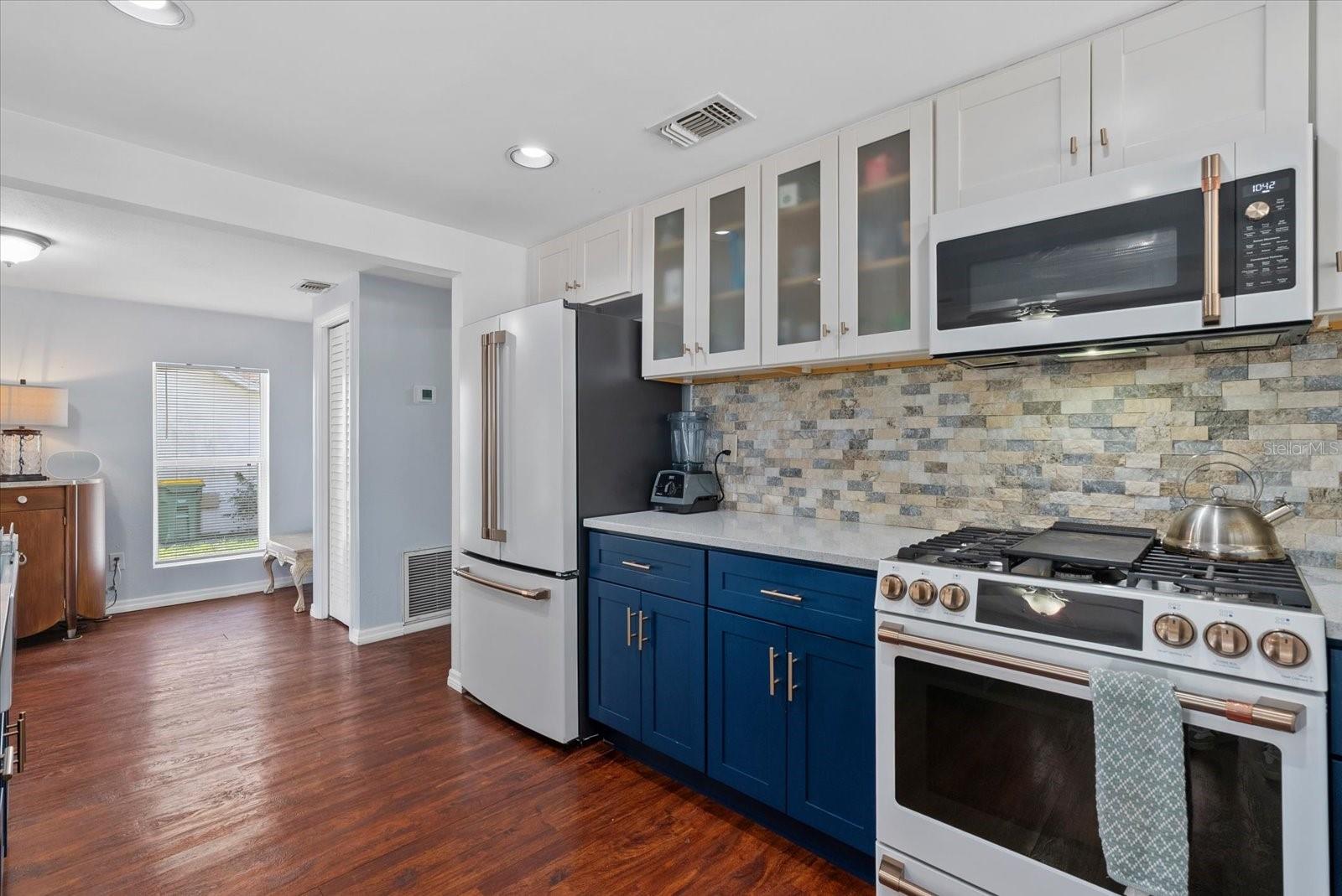 4111 SARASOTA AVE, SARASOTA, FL, 34234