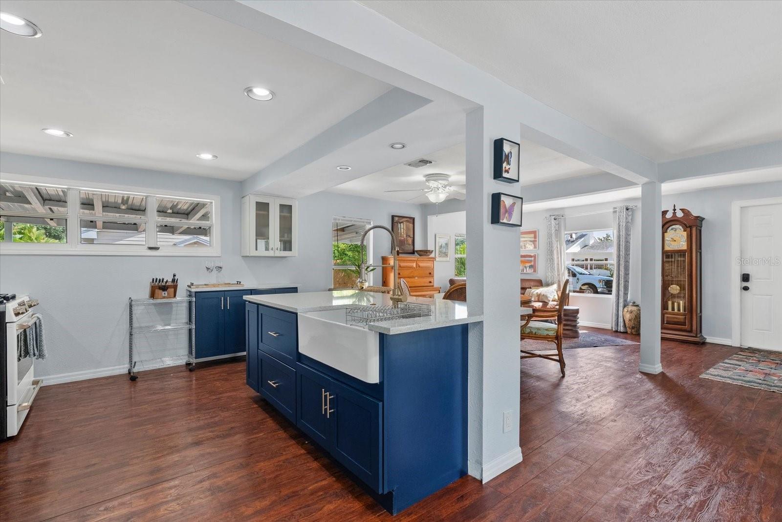 4111 SARASOTA AVE, SARASOTA, FL, 34234