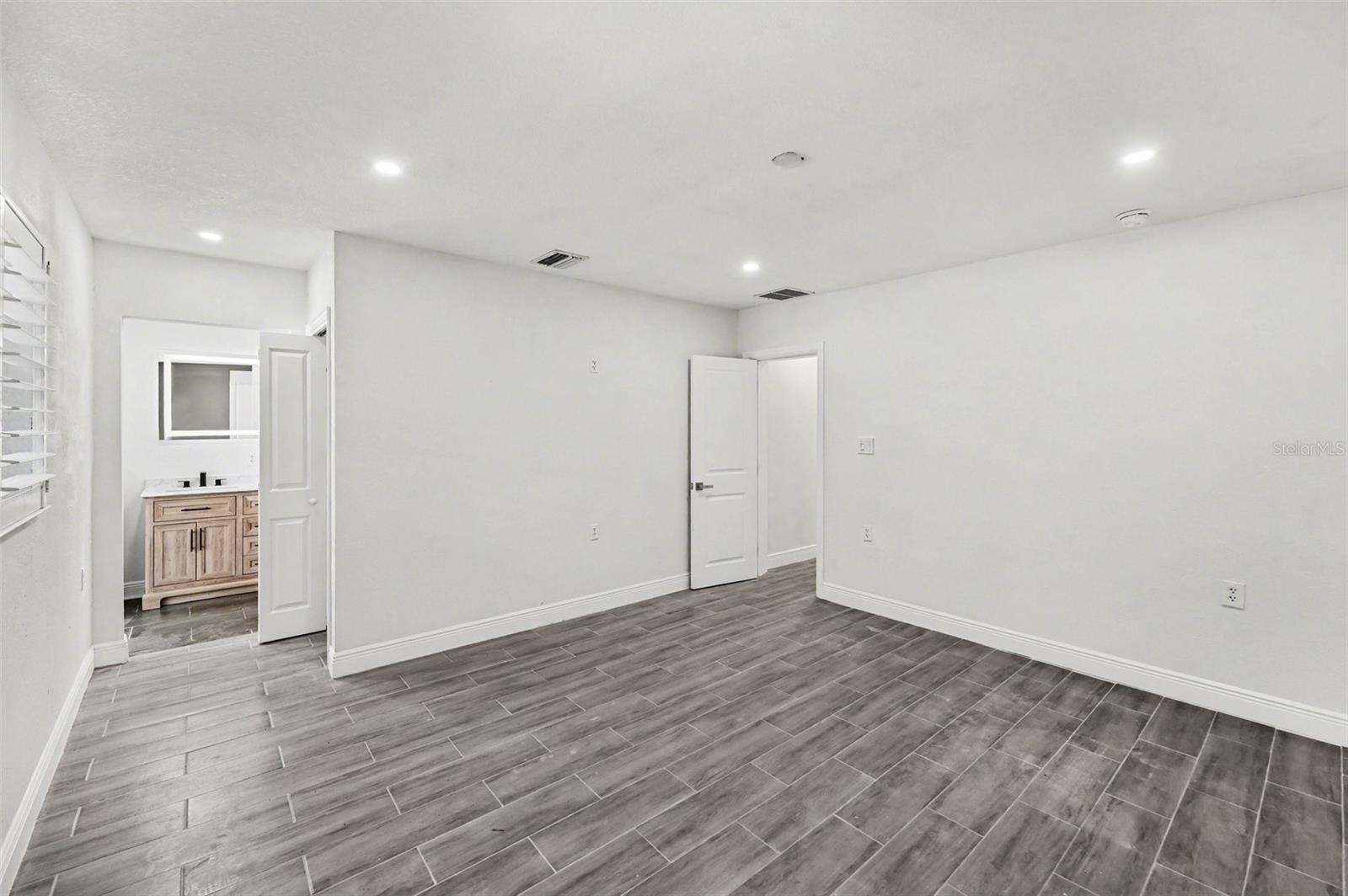 318 BATH ST, TARPON SPRINGS, FL, 34689