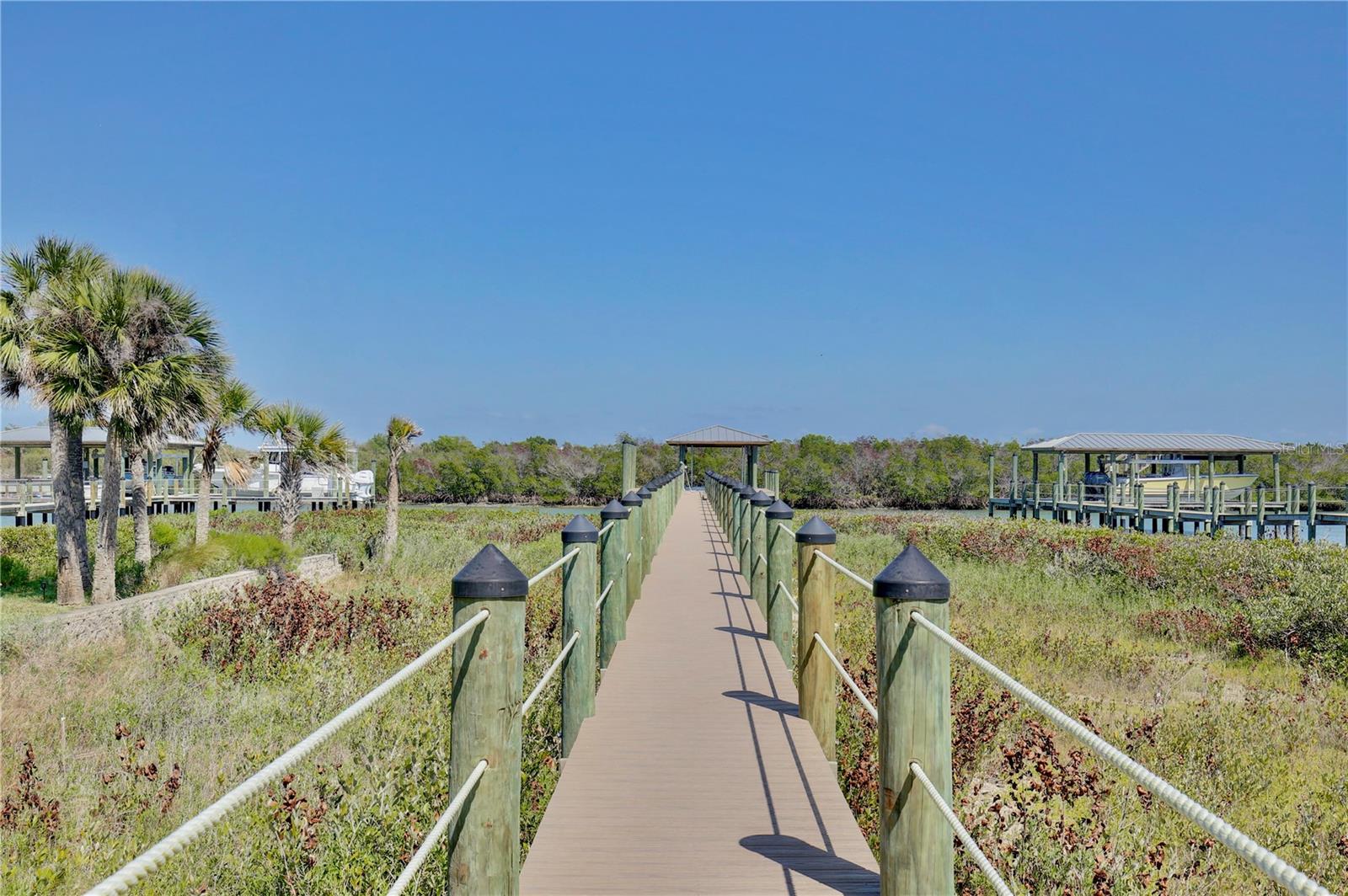 211 N RIVERSIDE DR, EDGEWATER, FL, 32132