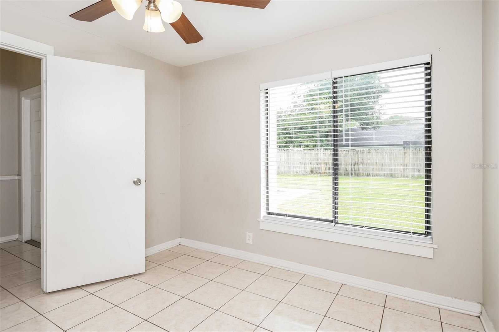 820 E FLAG LN, KISSIMMEE, FL, 34759