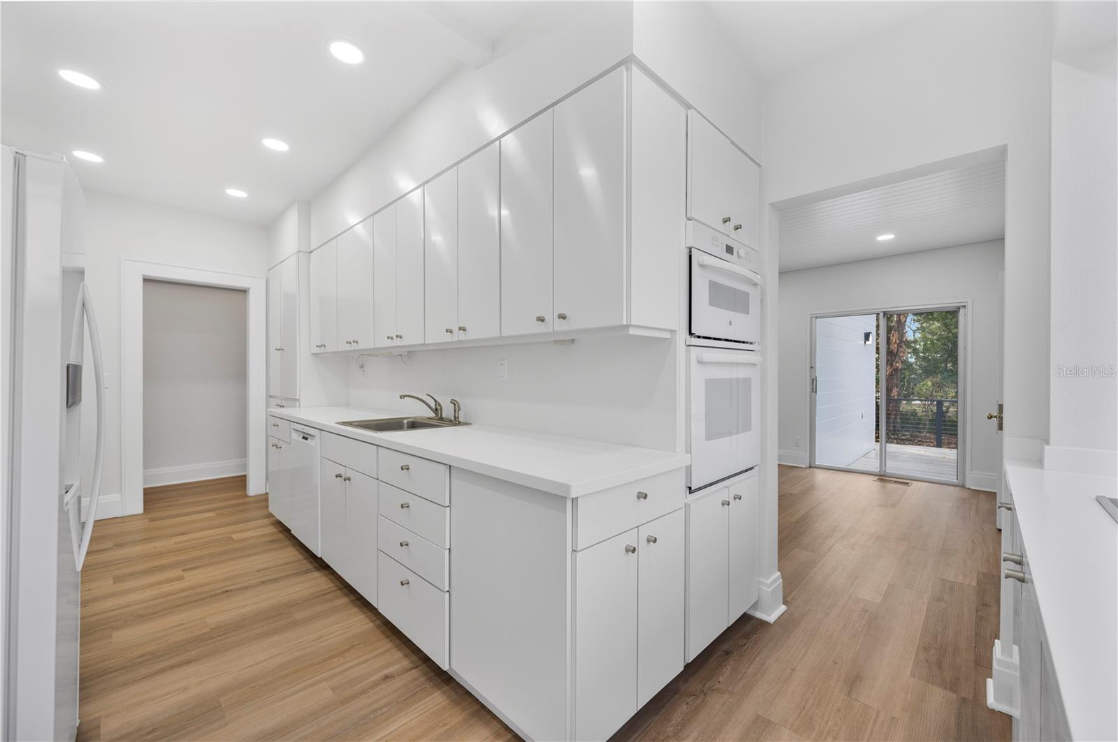 210 W PALM DR, LAKELAND, FL, 33803