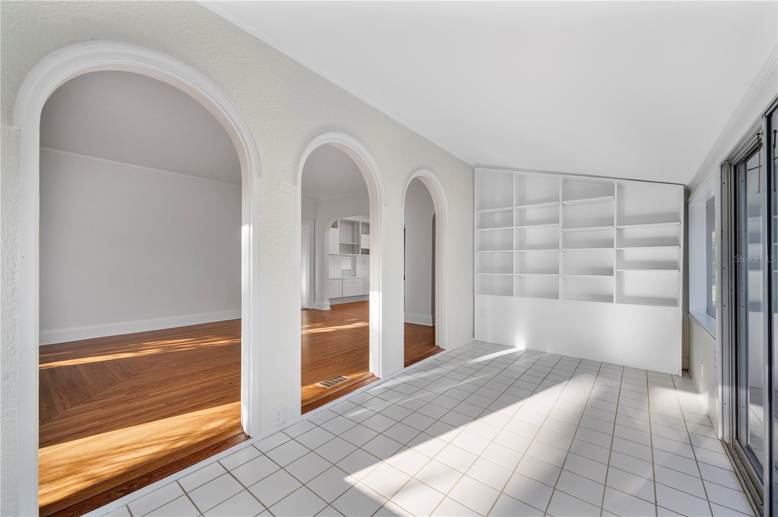 210 W PALM DR, LAKELAND, FL, 33803