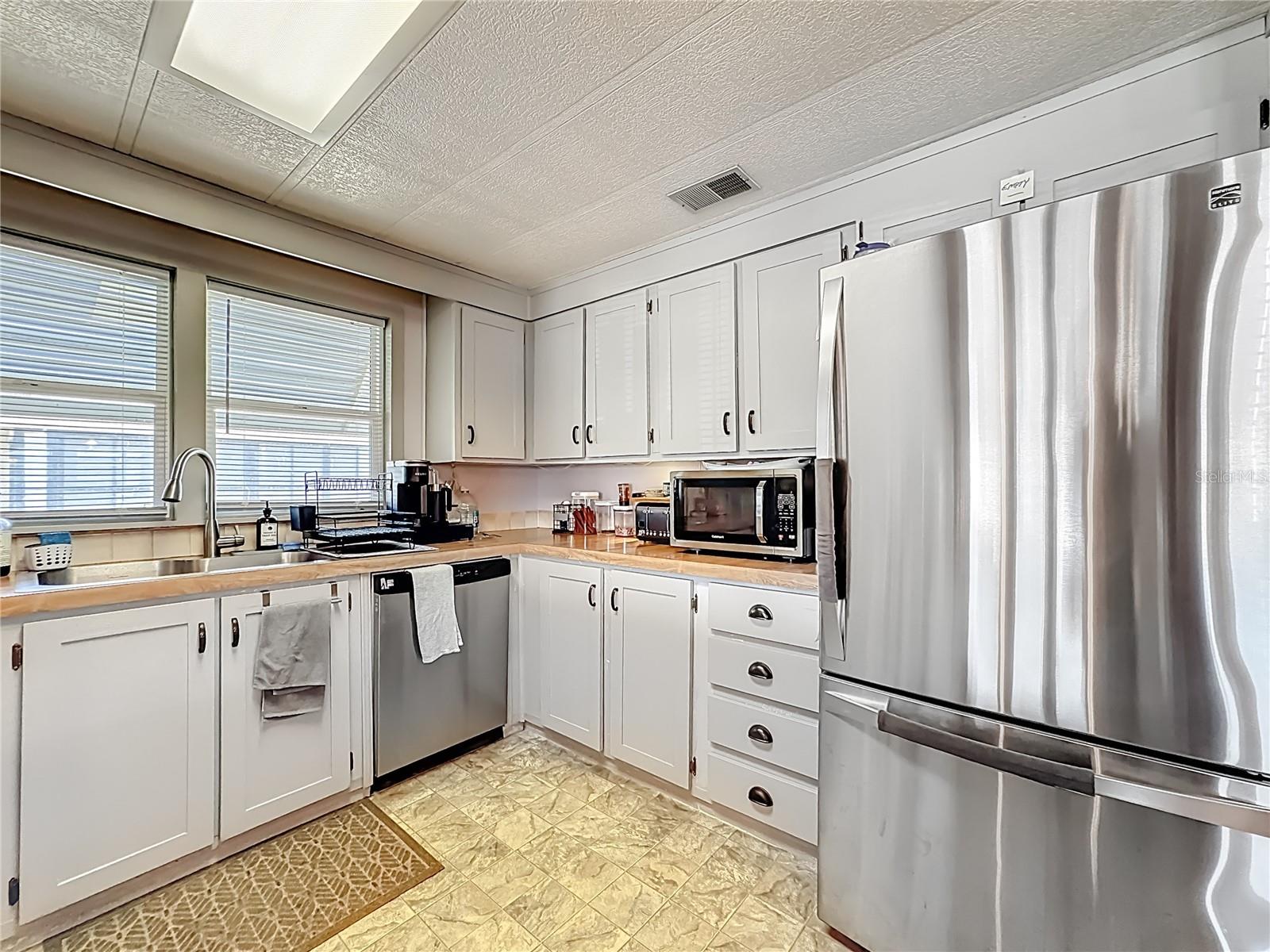 1437 MOHAWK CIR, TAVARES, FL, 32778