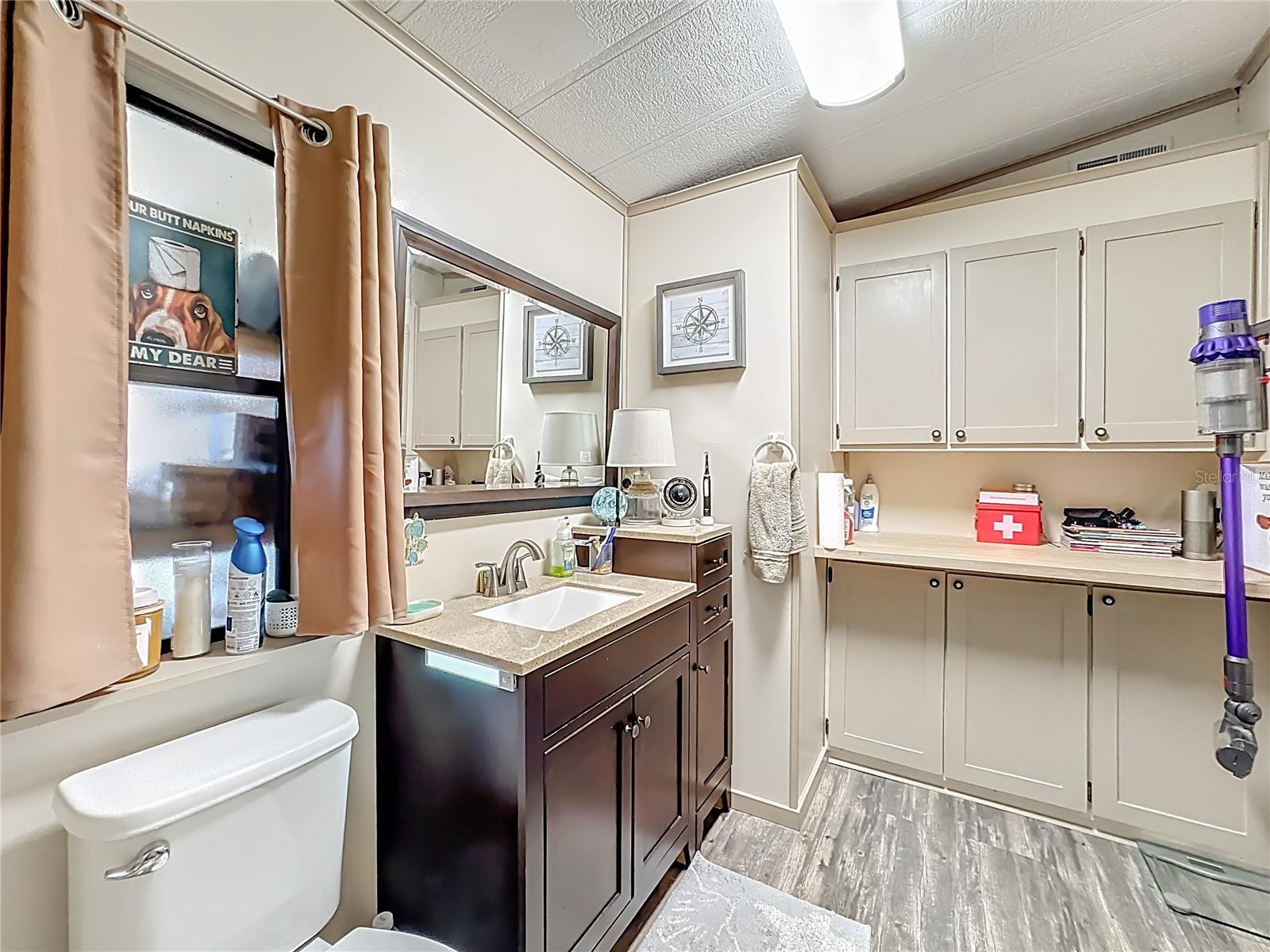1437 MOHAWK CIR, TAVARES, FL, 32778