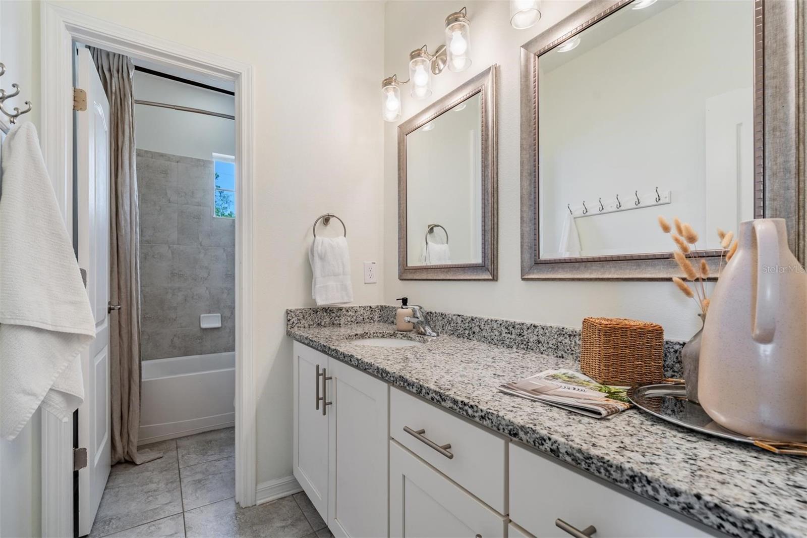 211 N MATANZAS AVE, TAMPA, FL, 33609