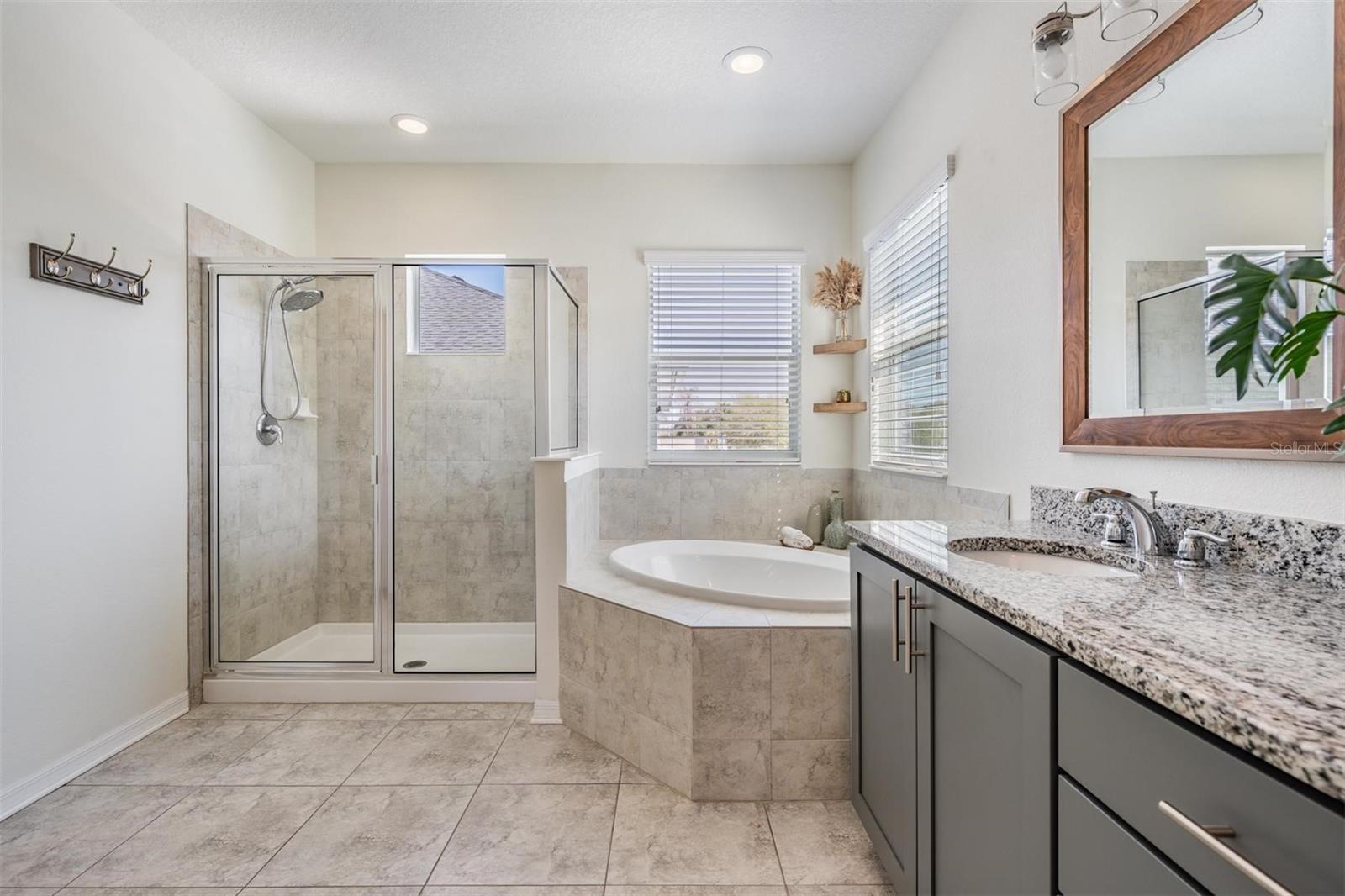 211 N MATANZAS AVE, TAMPA, FL, 33609