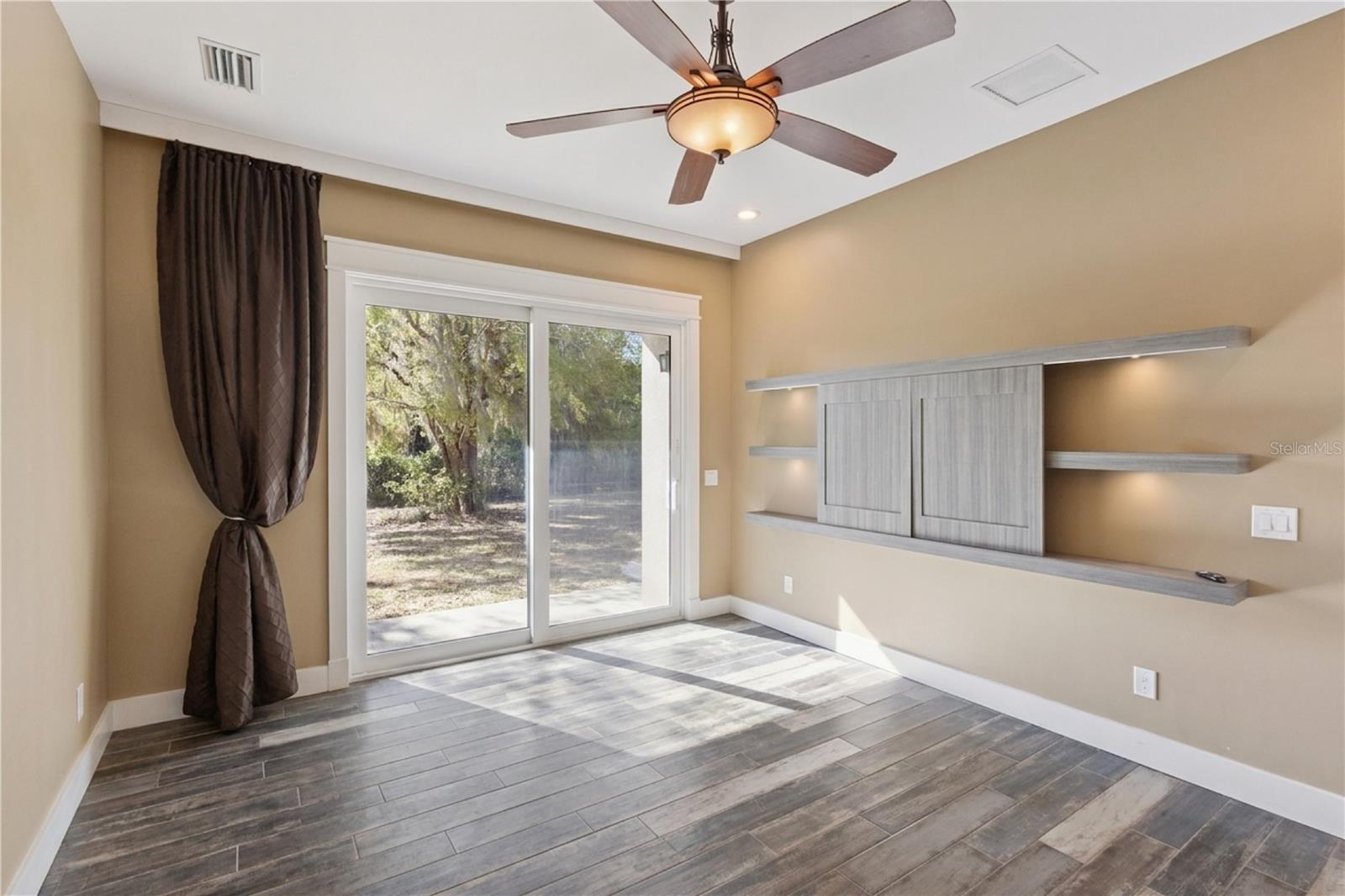 15503 TROTTING HORSE LN, TAVARES, FL, 32778