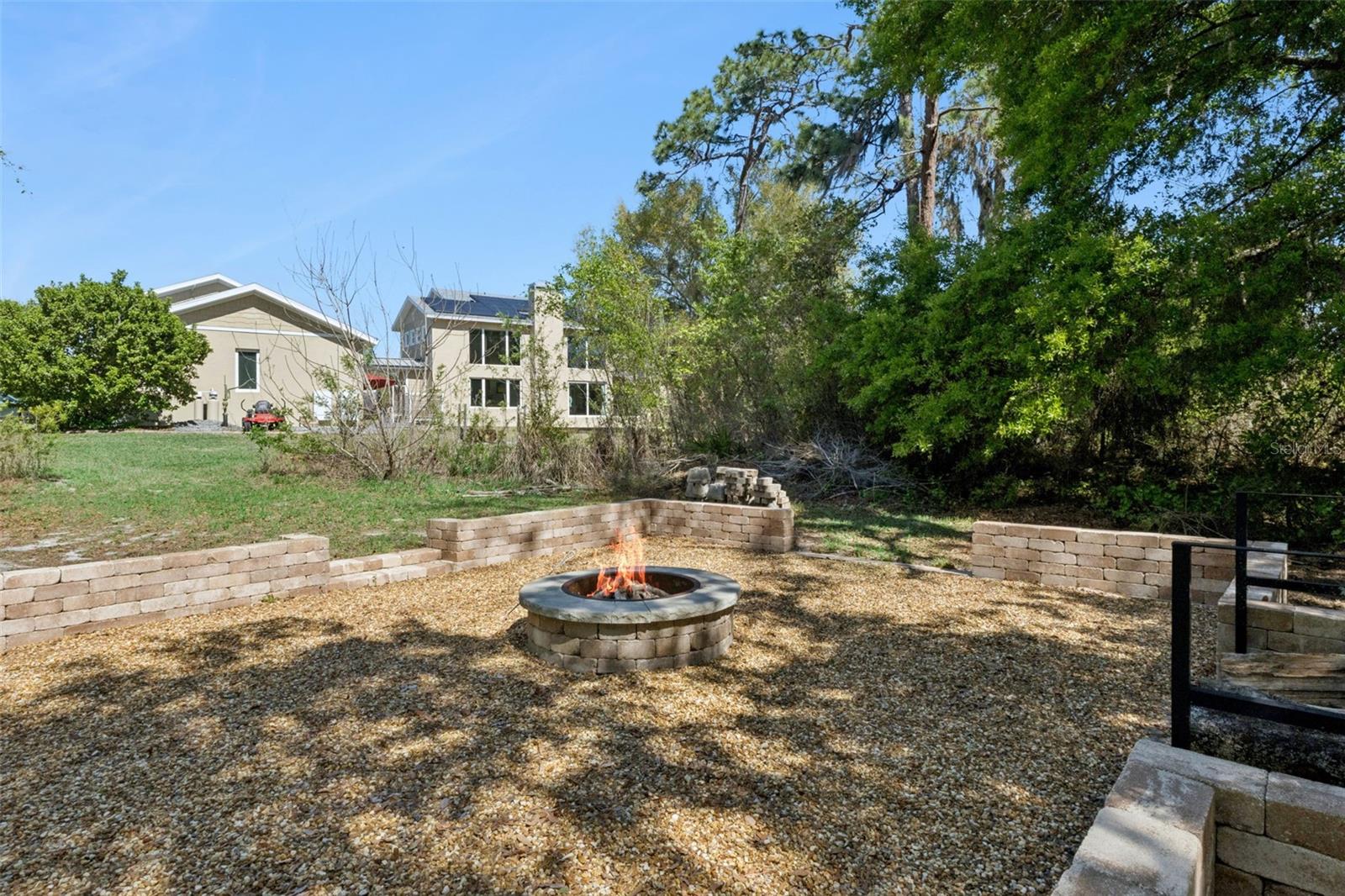 15503 TROTTING HORSE LN, TAVARES, FL, 32778