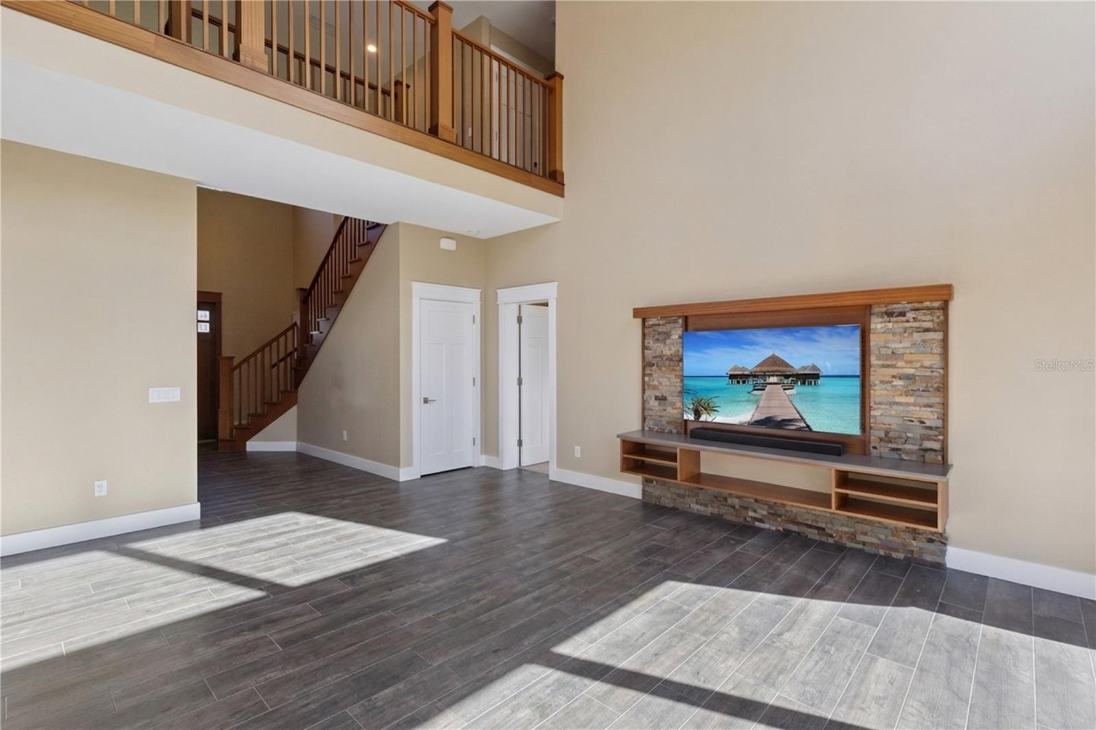 15503 TROTTING HORSE LN, TAVARES, FL, 32778