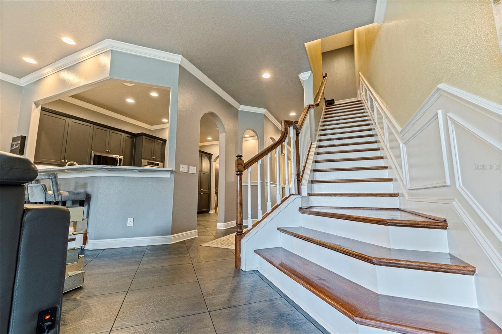 618 SAXONY BLVD, ST PETERSBURG, FL, 33716