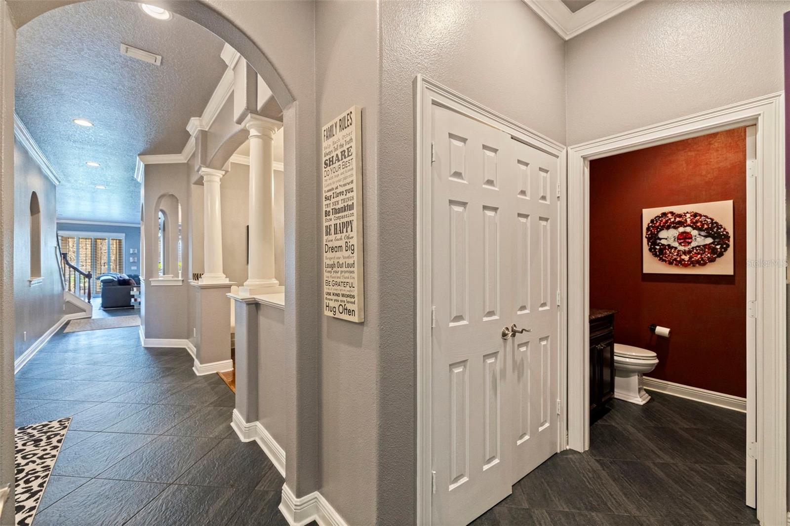 618 SAXONY BLVD, ST PETERSBURG, FL, 33716