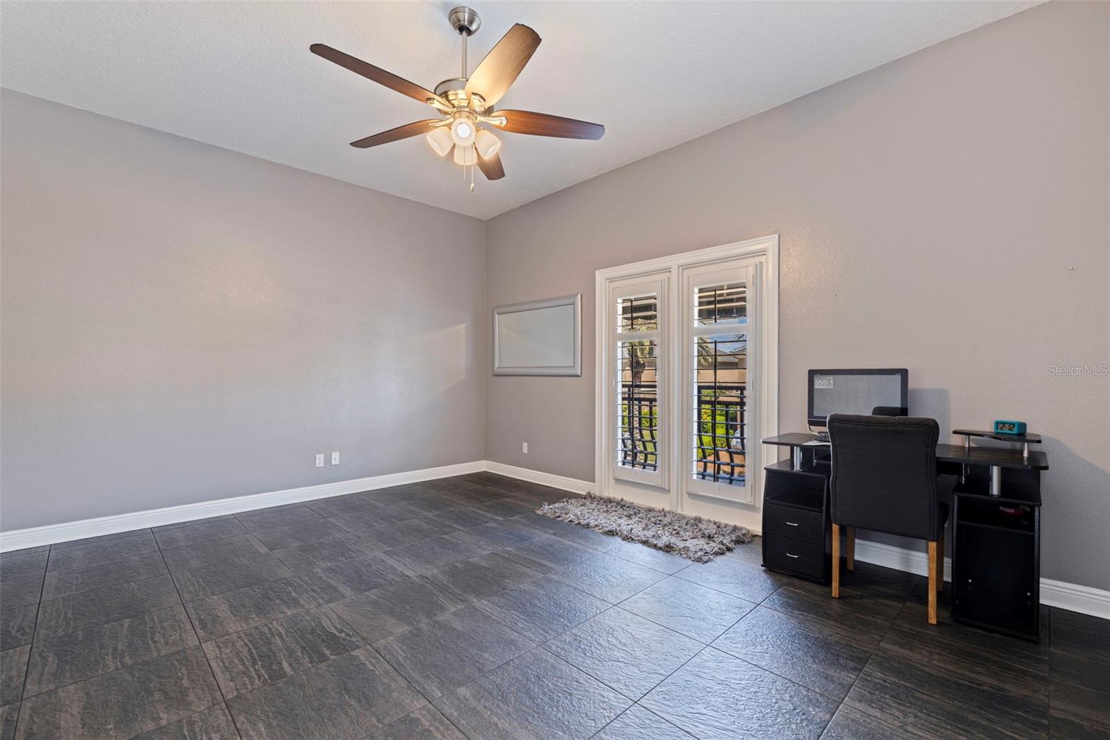 618 SAXONY BLVD, ST PETERSBURG, FL, 33716