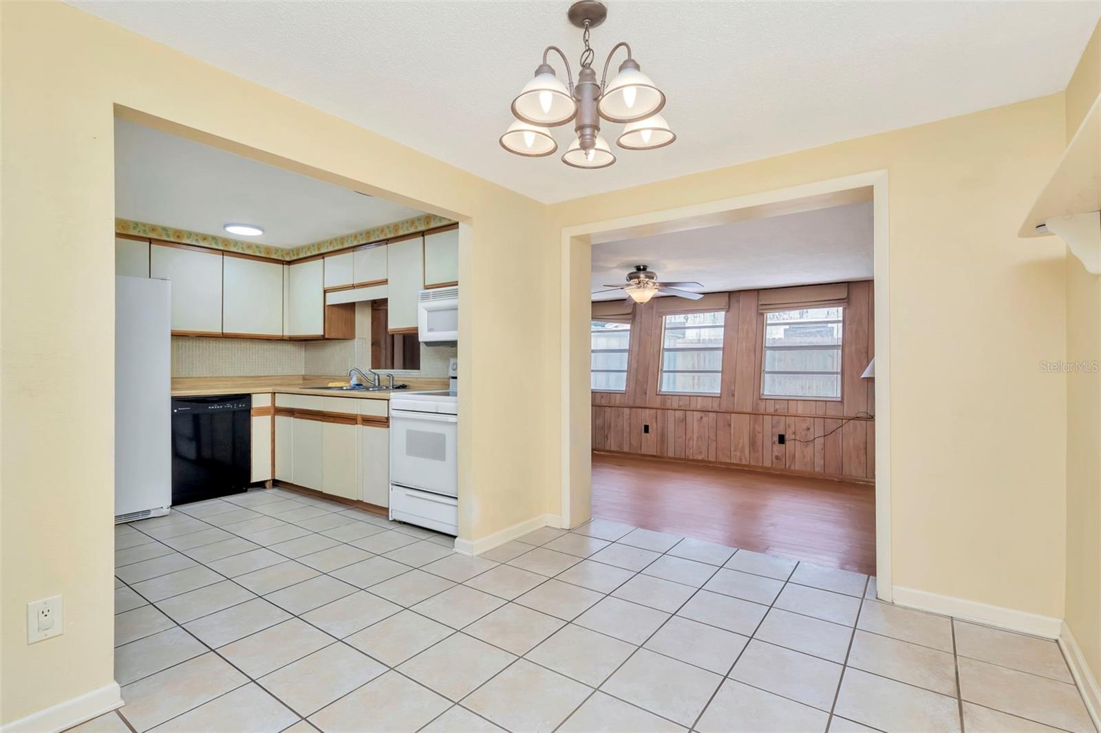 8350 94TH AVE, SEMINOLE, FL, 33777