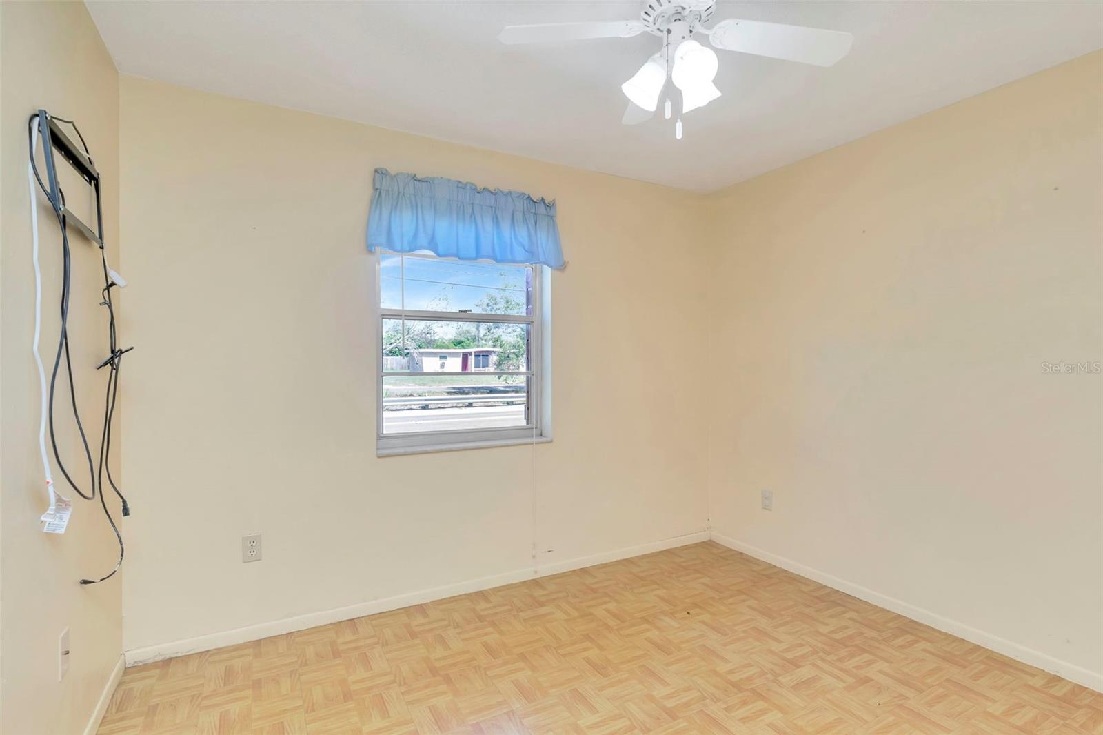 8350 94TH AVE, SEMINOLE, FL, 33777
