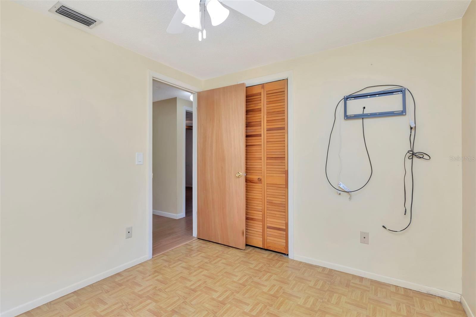 8350 94TH AVE, SEMINOLE, FL, 33777