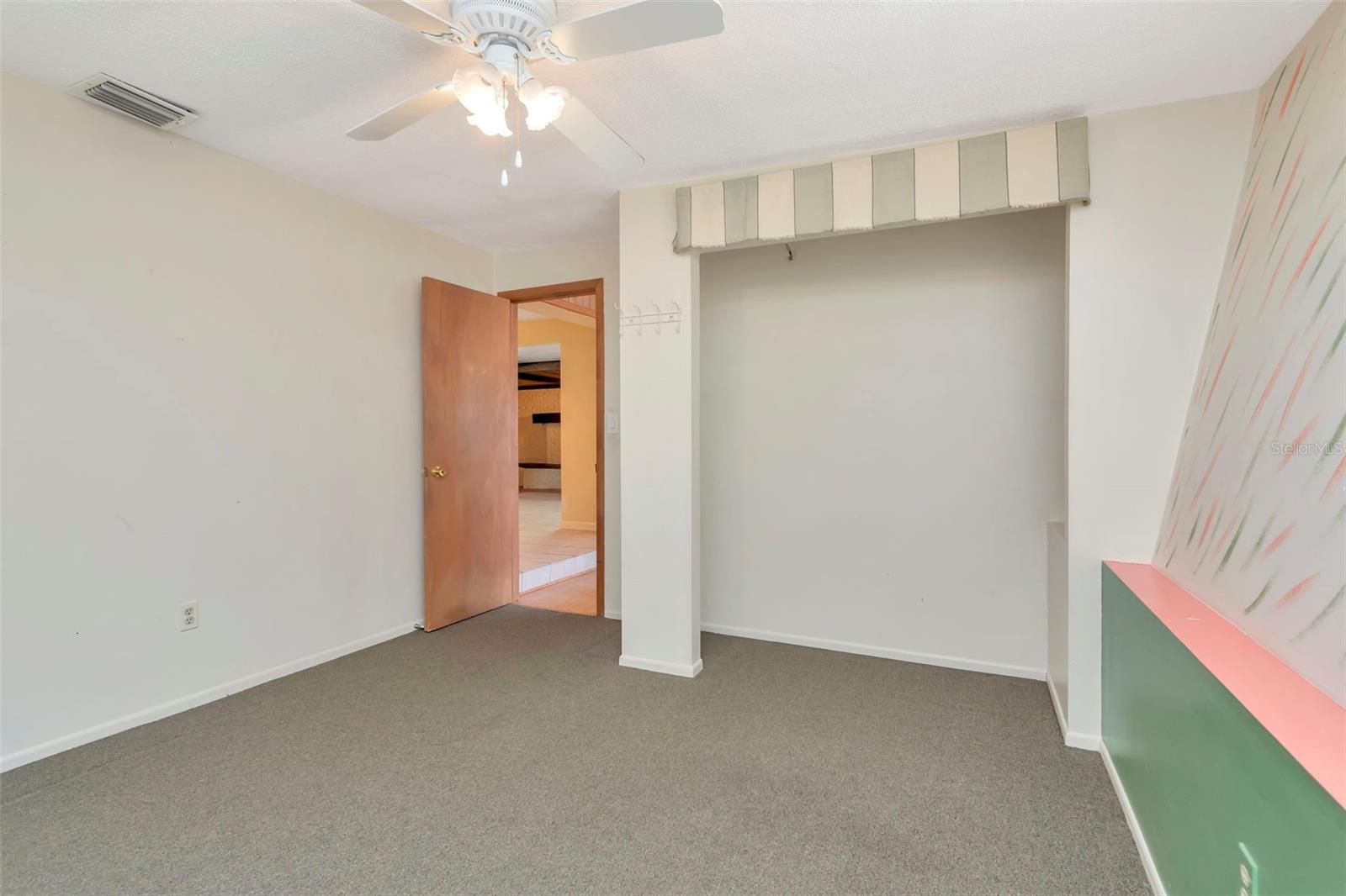 8350 94TH AVE, SEMINOLE, FL, 33777