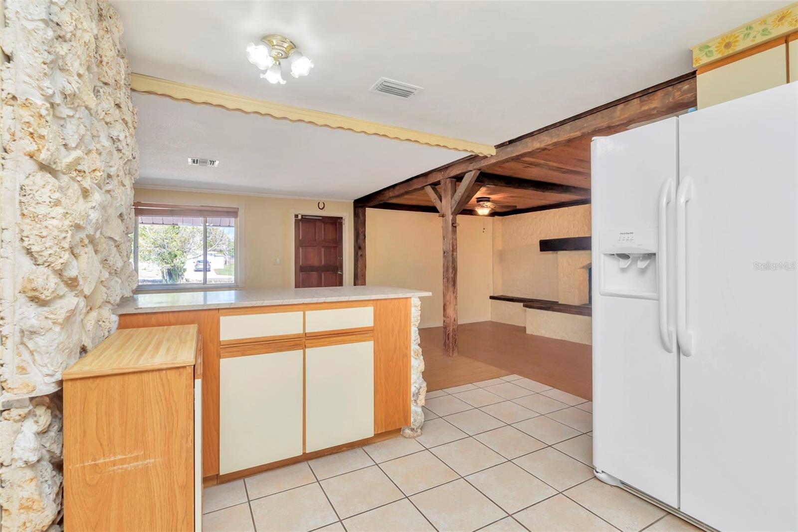 8350 94TH AVE, SEMINOLE, FL, 33777