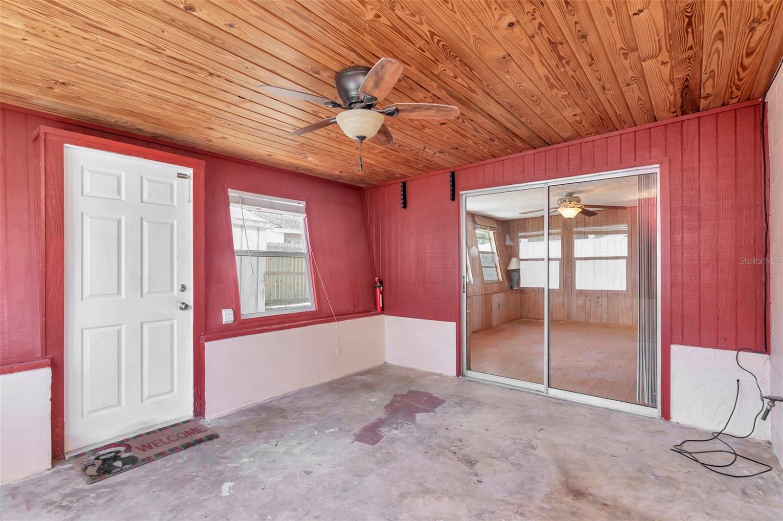 8350 94TH AVE, SEMINOLE, FL, 33777