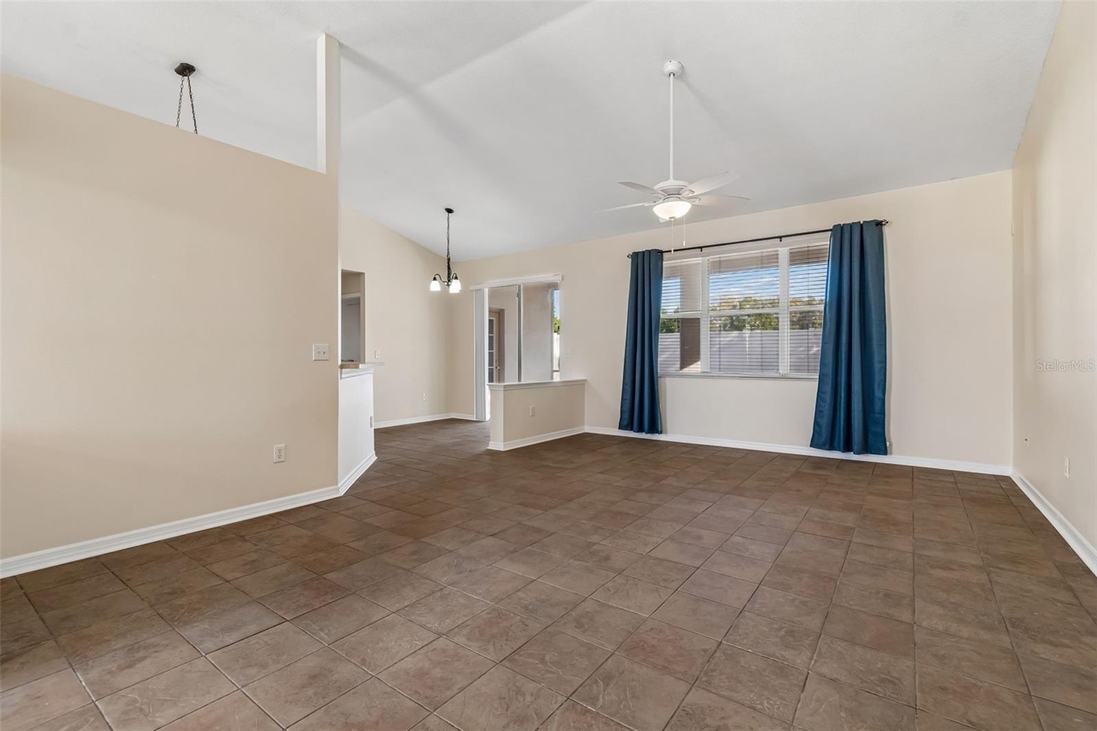 4318 BRANDON RIDGE DR, VALRICO, FL, 33594