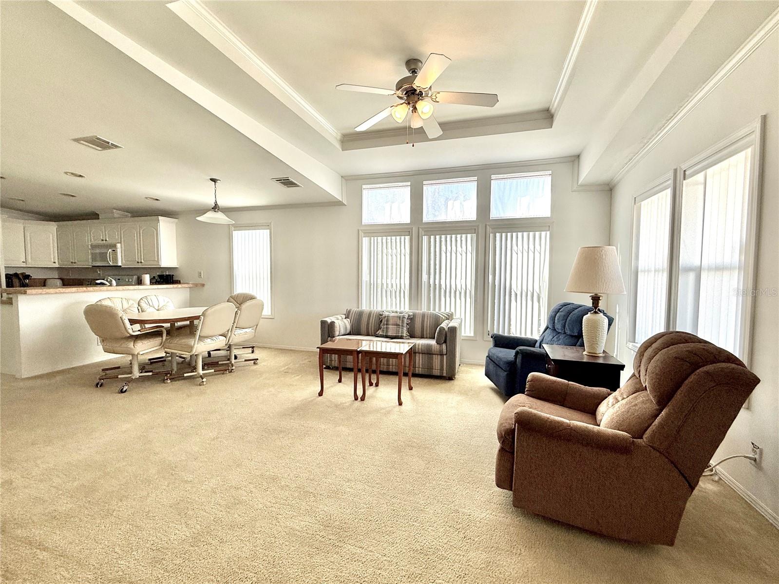 209 S PORT ROYAL LN, APOLLO BEACH, FL, 33572
