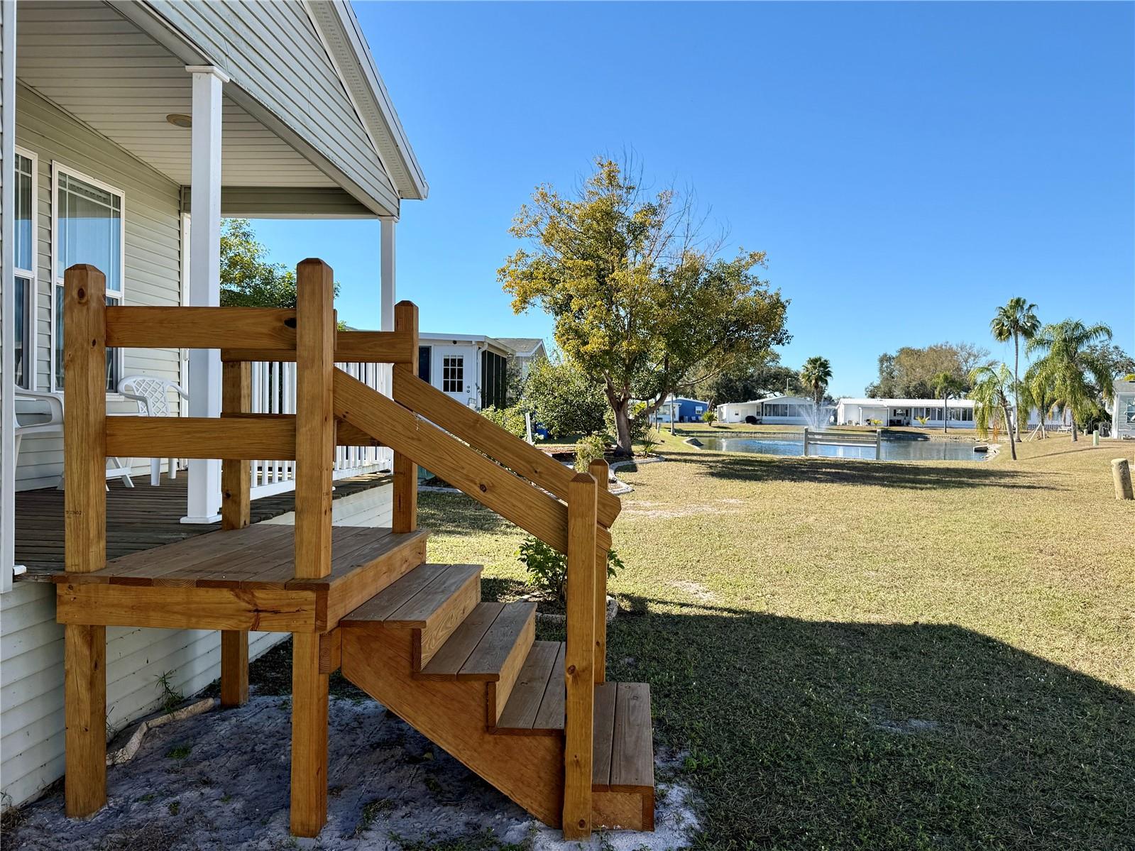 209 S PORT ROYAL LN, APOLLO BEACH, FL, 33572
