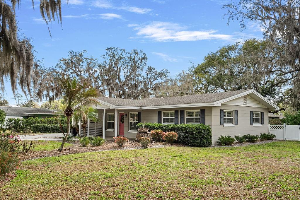 3330 GARLAND WAY, MOUNT DORA, FL, 32757