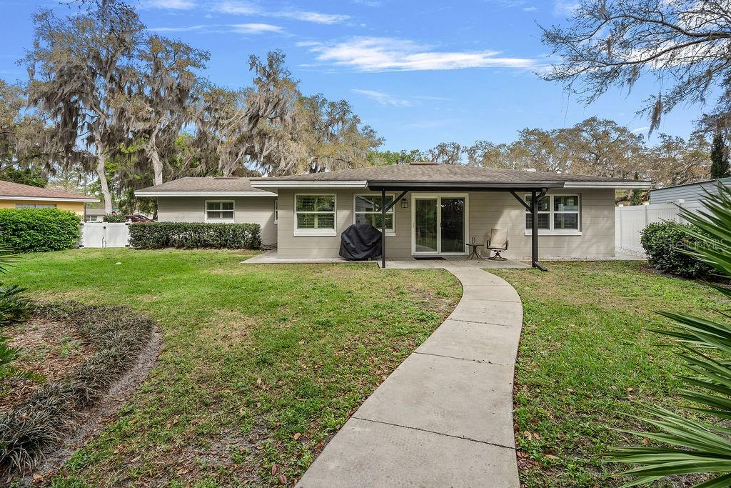 3330 GARLAND WAY, MOUNT DORA, FL, 32757