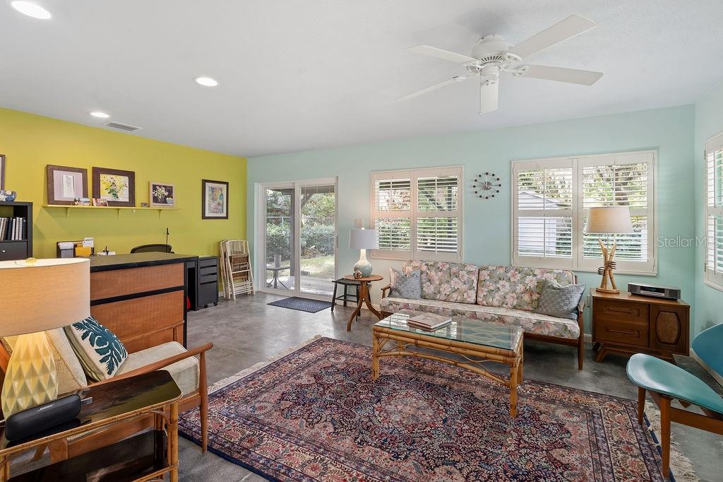 3330 GARLAND WAY, MOUNT DORA, FL, 32757