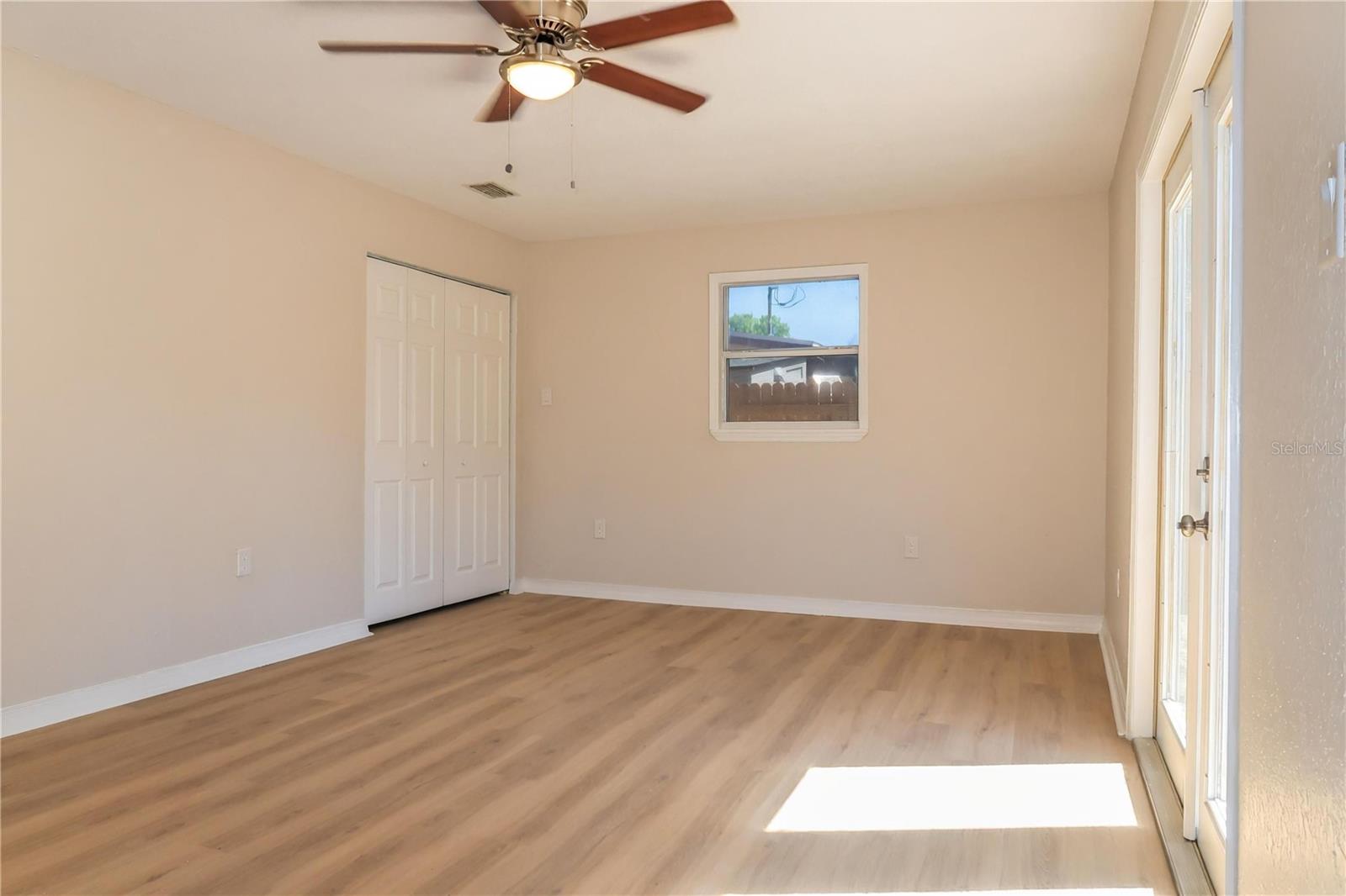 5460 40TH AVE N, ST PETERSBURG, FL, 33709