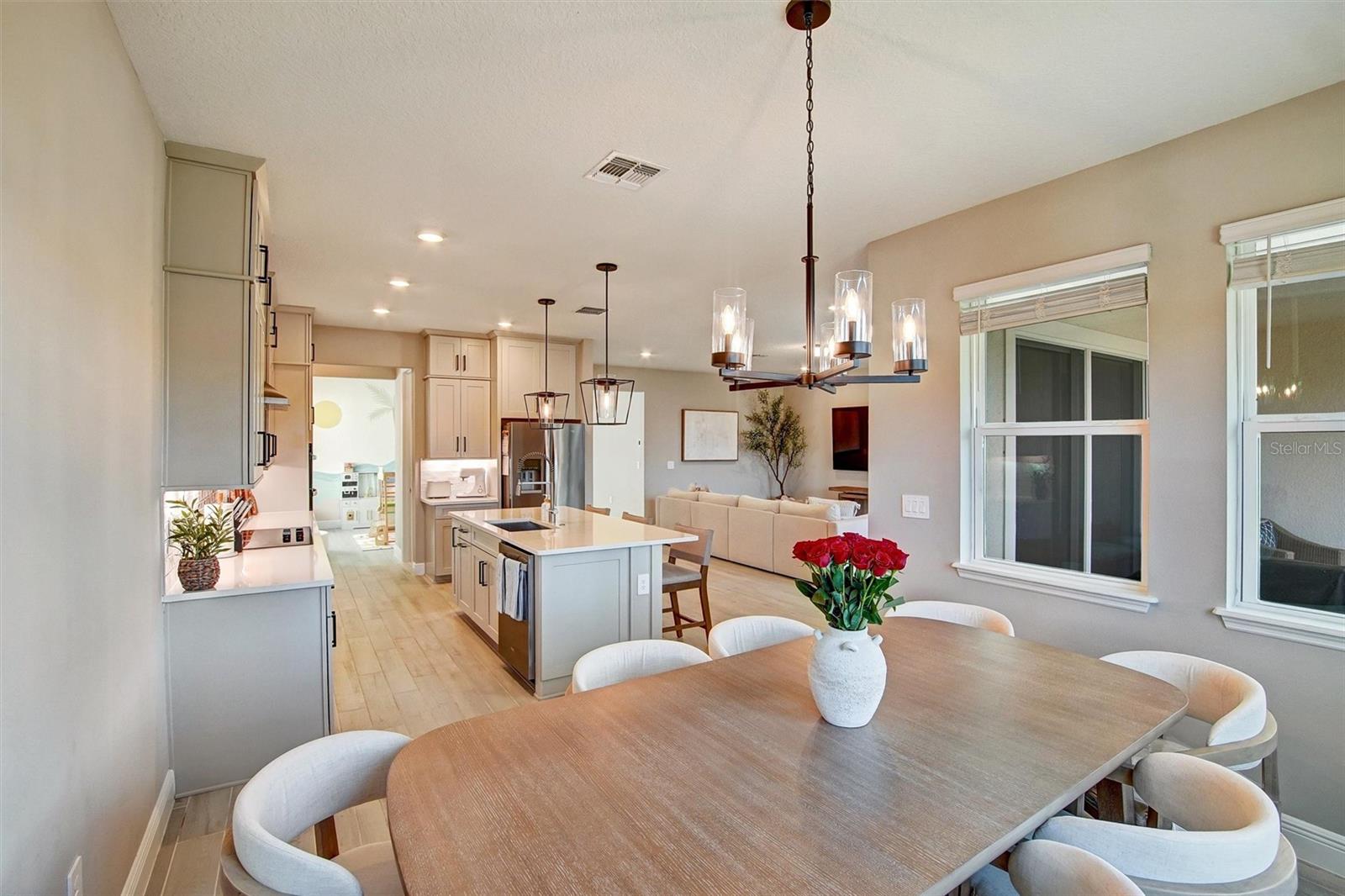2121 DIVOT DR, DAYTONA BEACH, FL, 32124