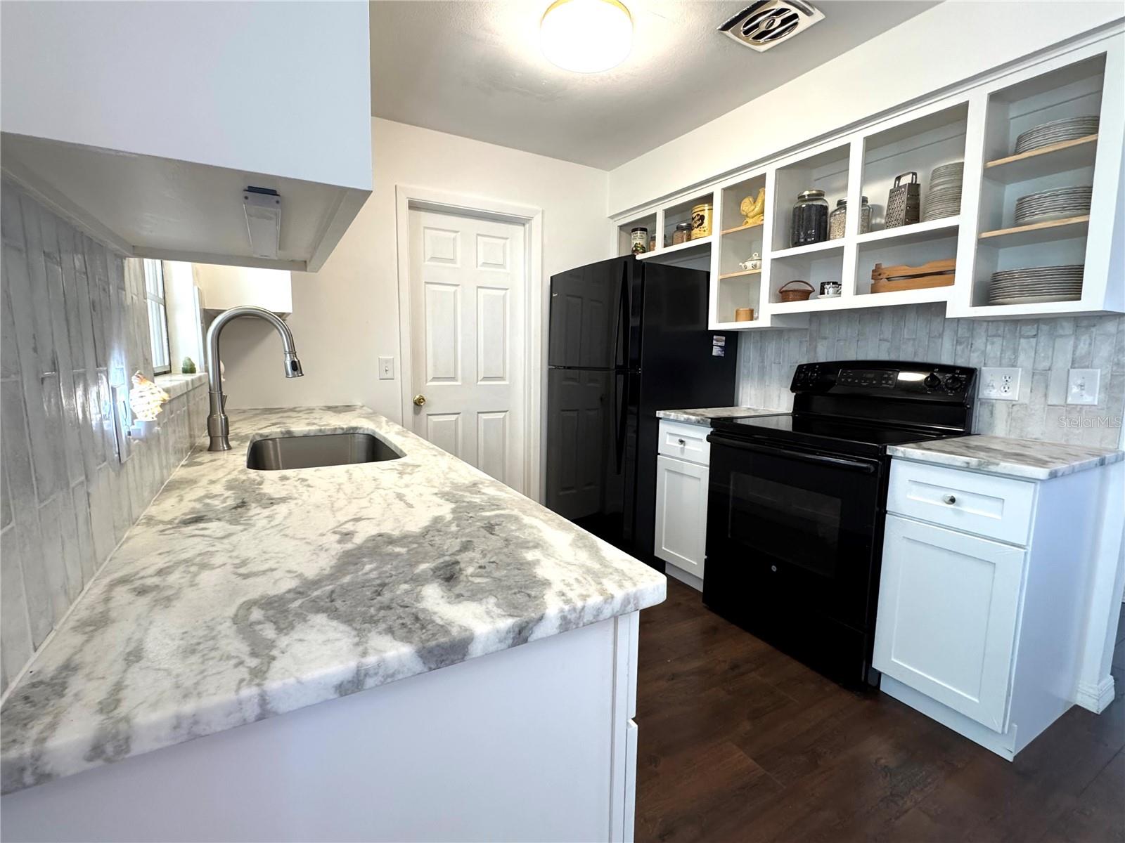 7 N ADAMS ST, BEVERLY HILLS, FL, 34465