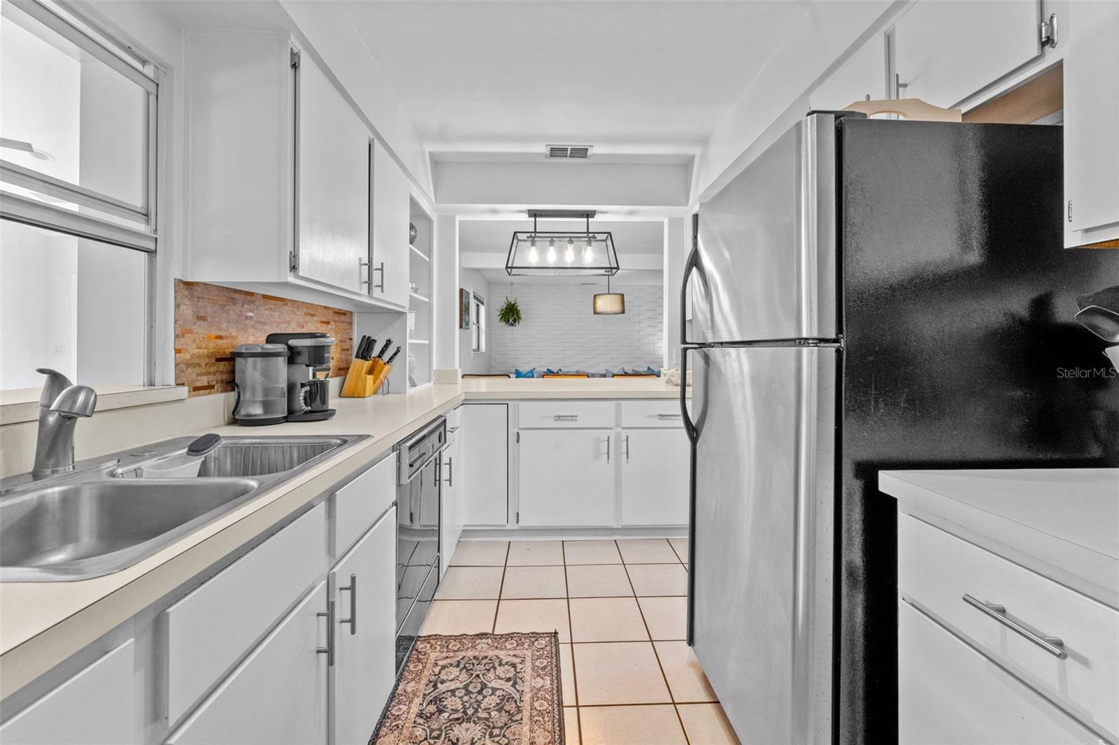 6429 N GOMEZ AVE, TAMPA, FL, 33614
