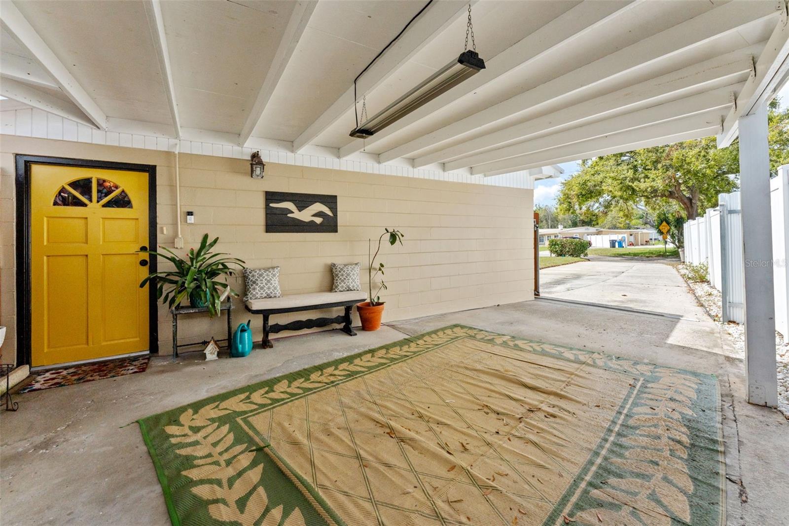 6429 N GOMEZ AVE, TAMPA, FL, 33614