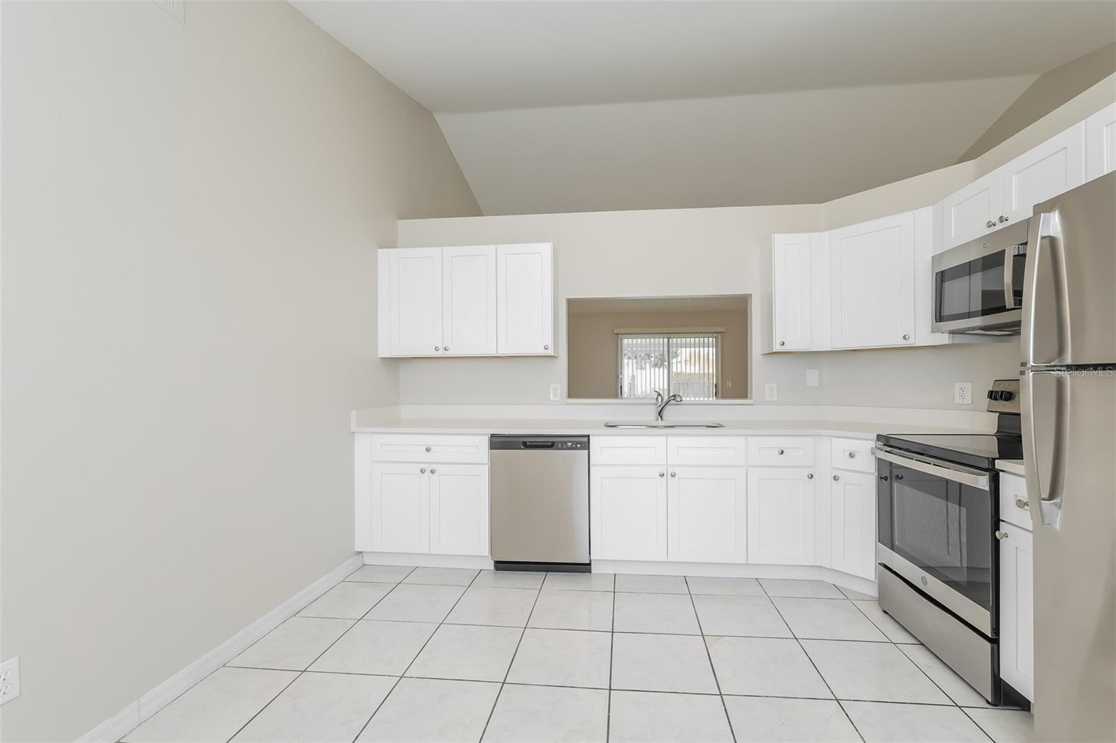 807 SAVONA PL, KISSIMMEE, FL, 34758