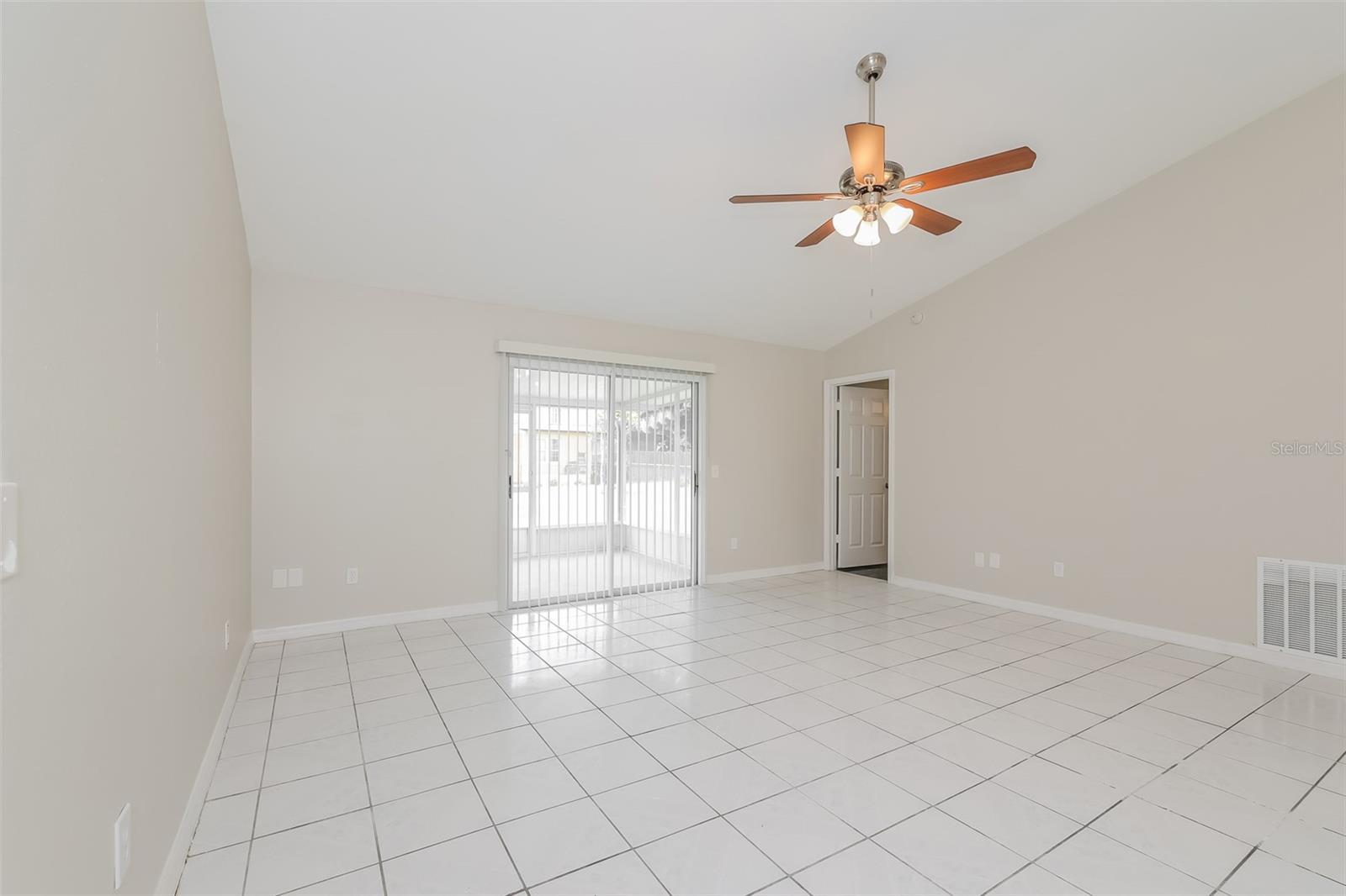 807 SAVONA PL, KISSIMMEE, FL, 34758