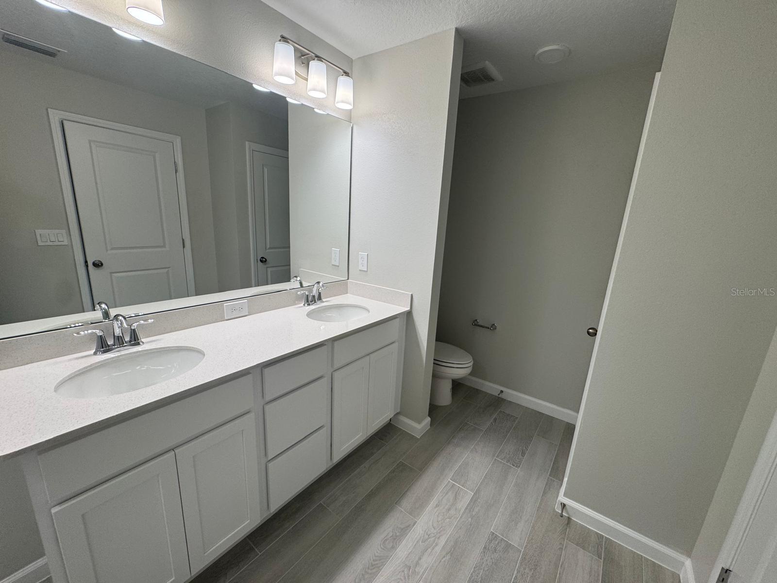 4698 CAMPSITE LOOP, ORLANDO, FL, 32824