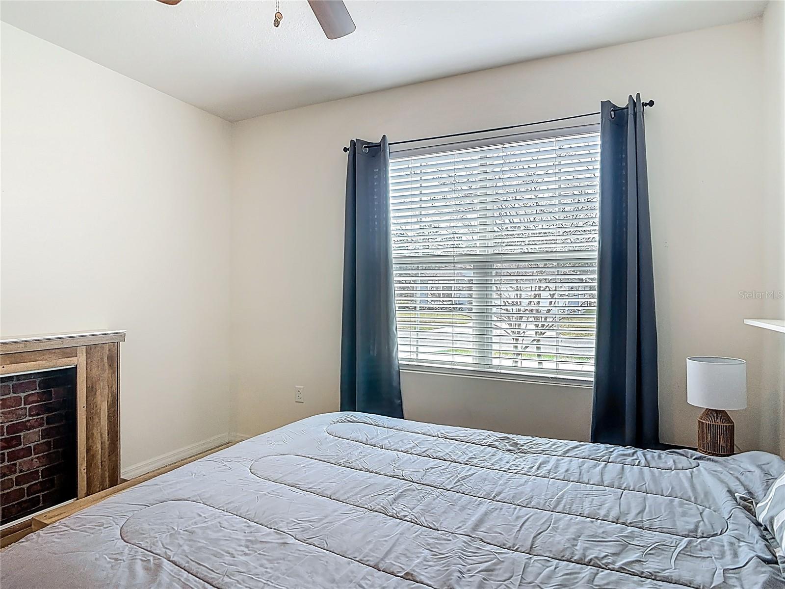 712 RED HAWK LN, DELTONA, FL, 32725