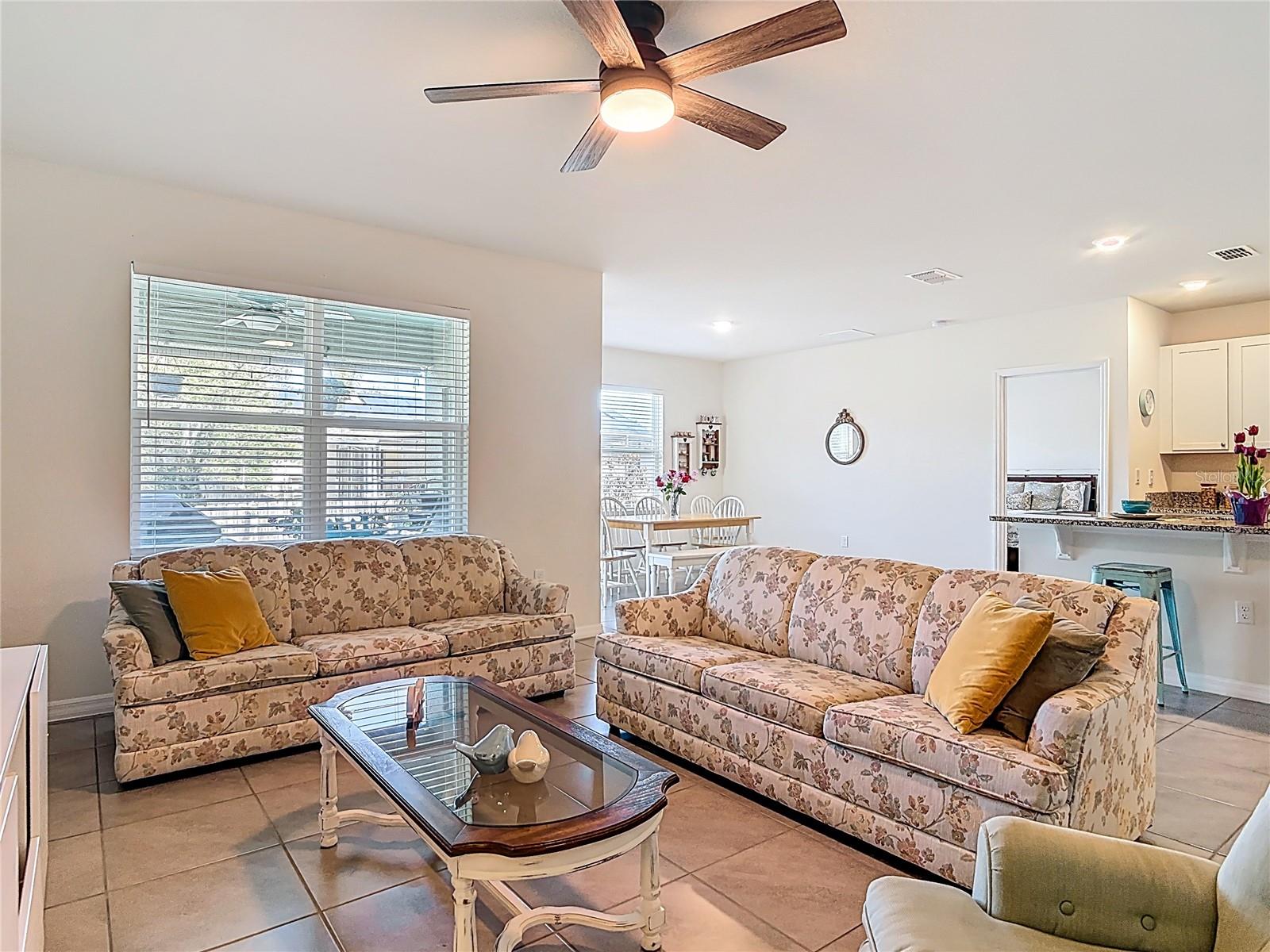 712 RED HAWK LN, DELTONA, FL, 32725