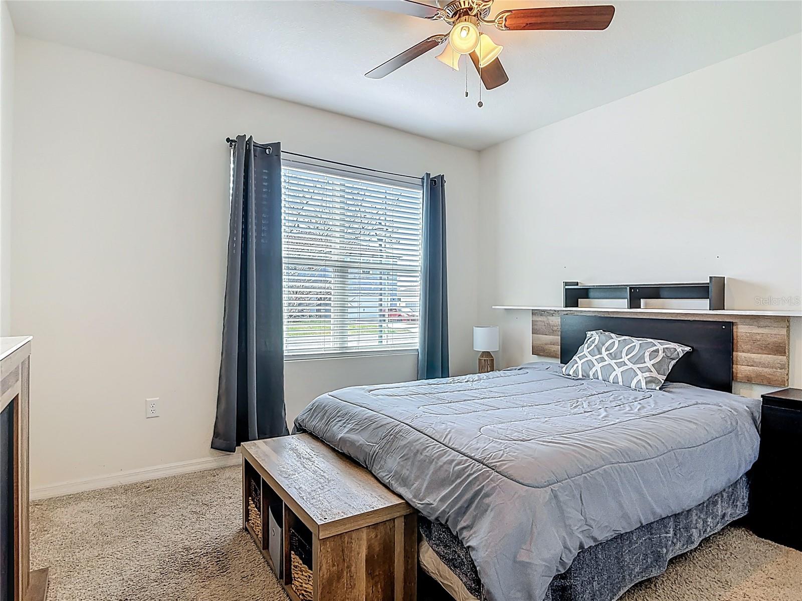 712 RED HAWK LN, DELTONA, FL, 32725