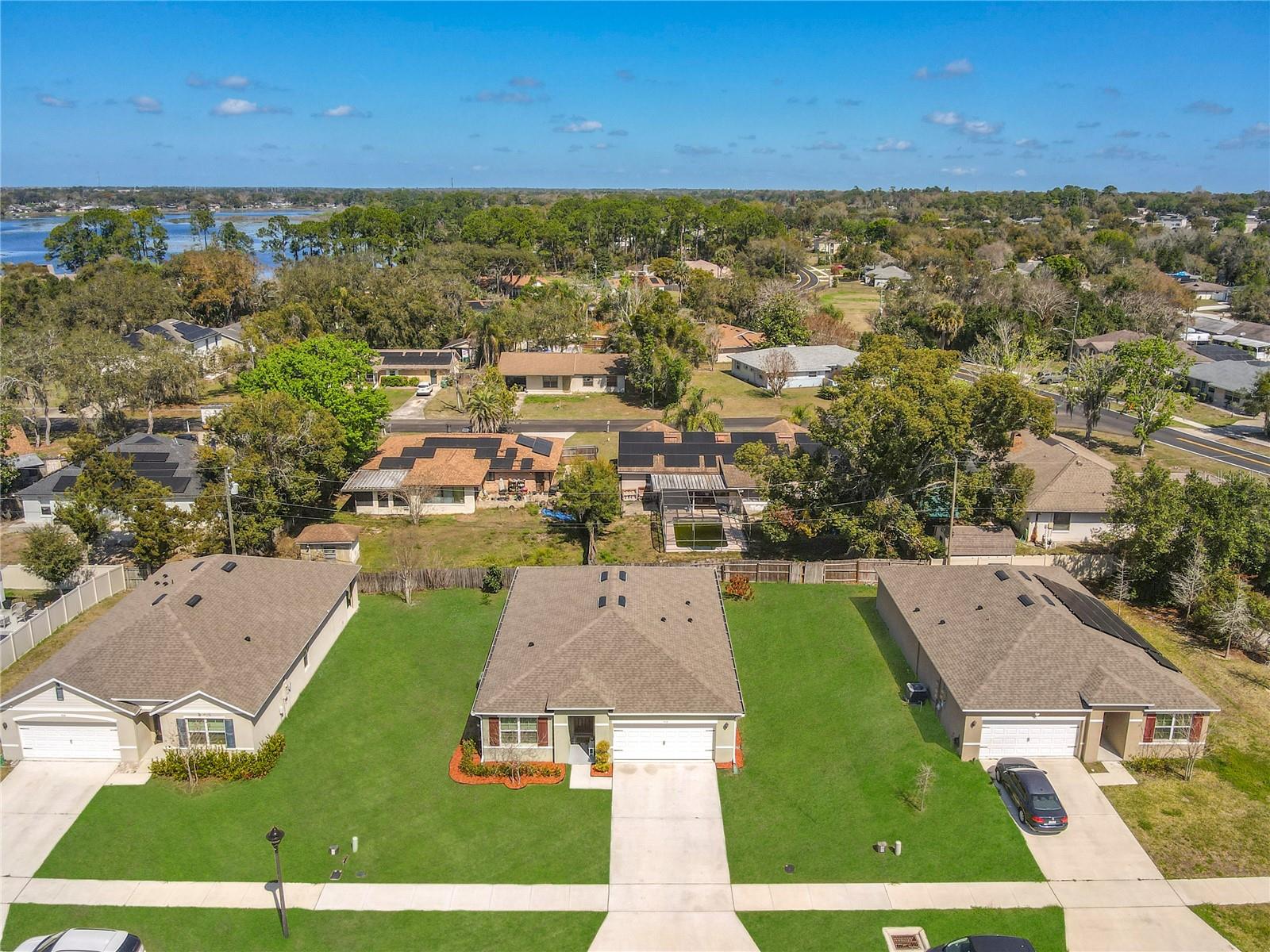 712 RED HAWK LN, DELTONA, FL, 32725