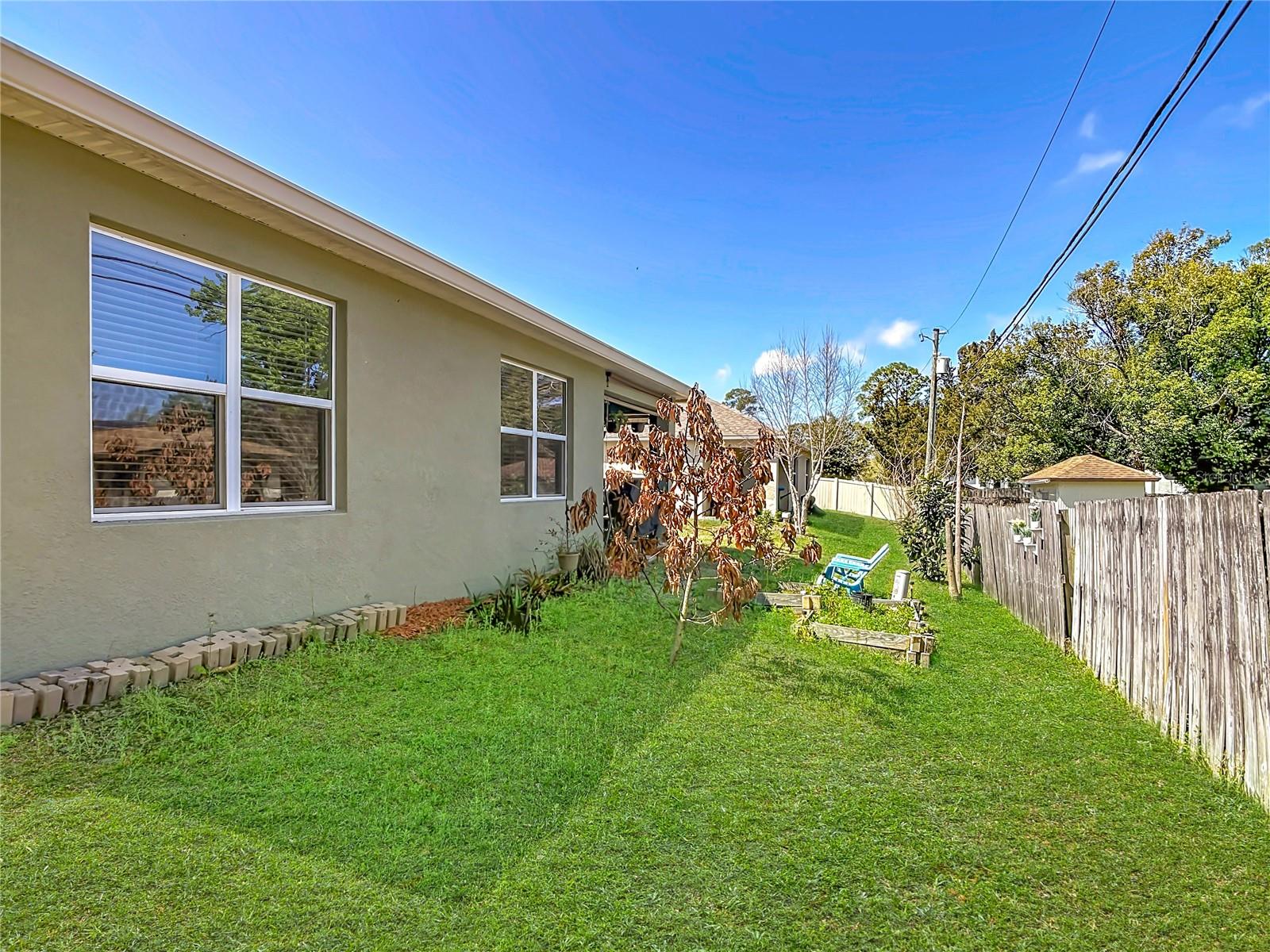712 RED HAWK LN, DELTONA, FL, 32725